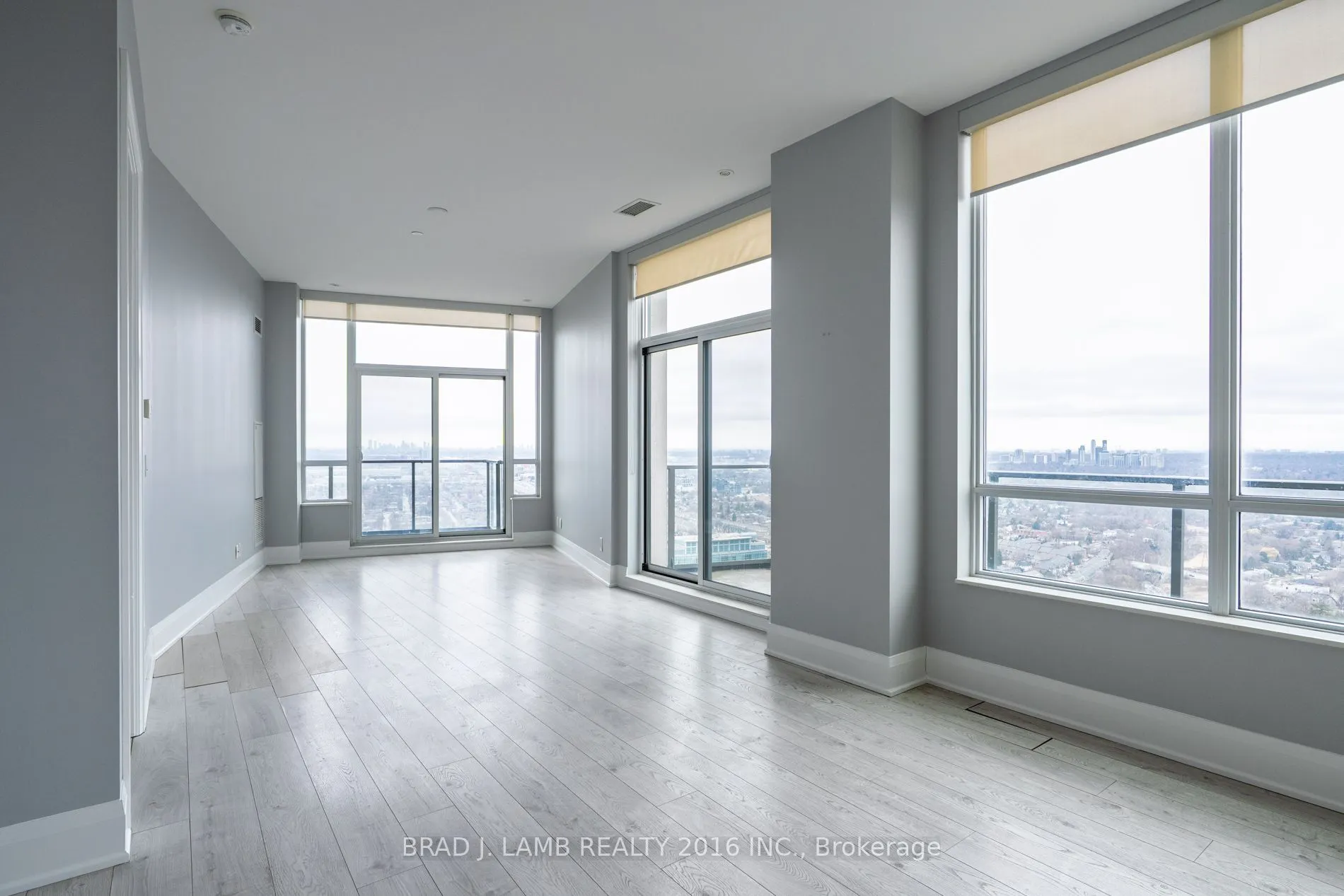 36 Park Lawn Road ##4403