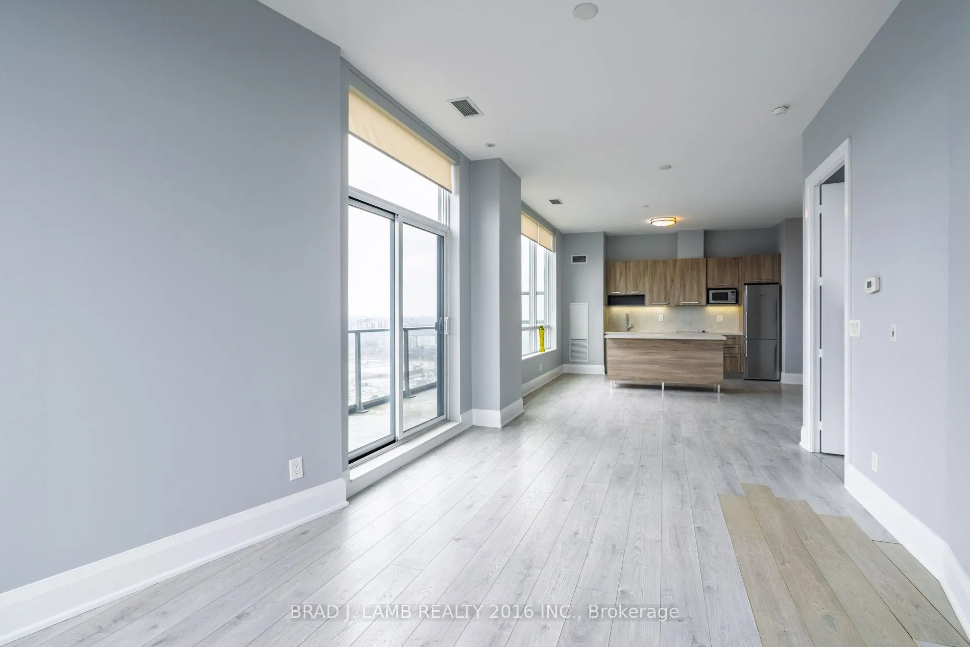 36 Park Lawn Road ##4403