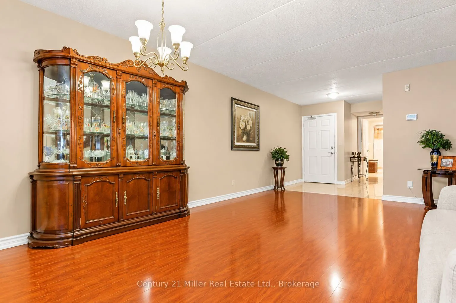 1450 Bishops Gate #111