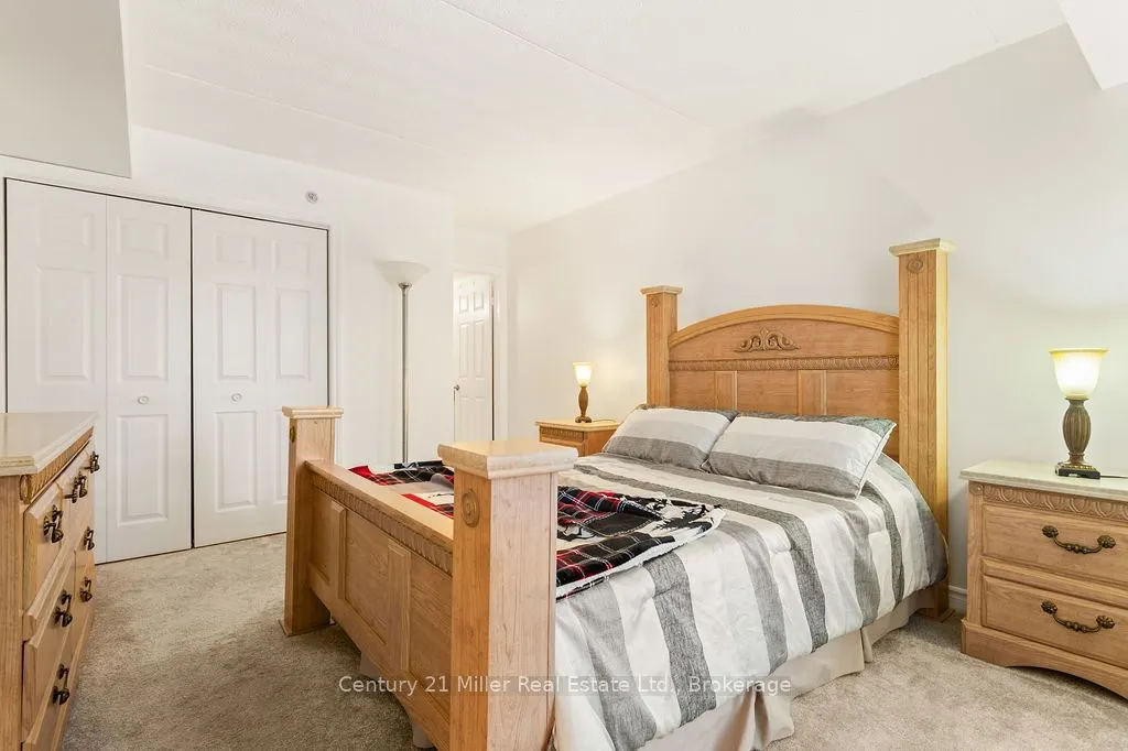 1450 Bishops Gate #111