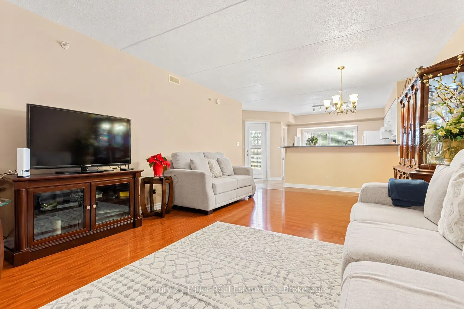 1450 Bishops Gate #111