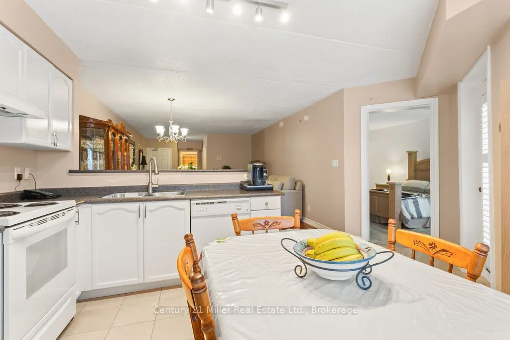 1450 Bishops Gate #111
