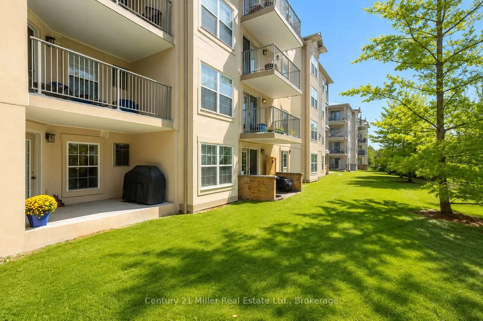 1450 Bishops Gate #111