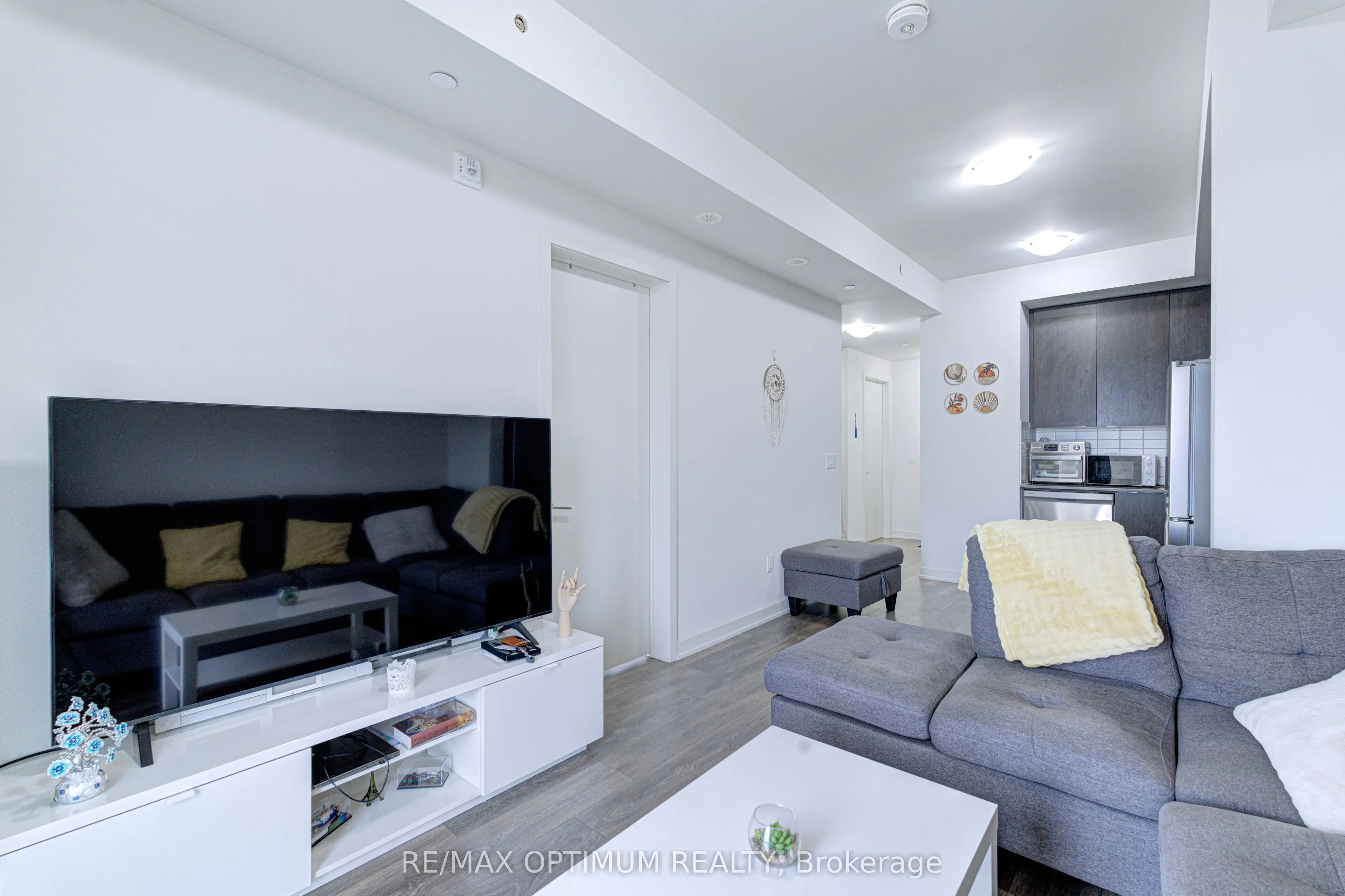 58 Sky Harbour Drive #108
