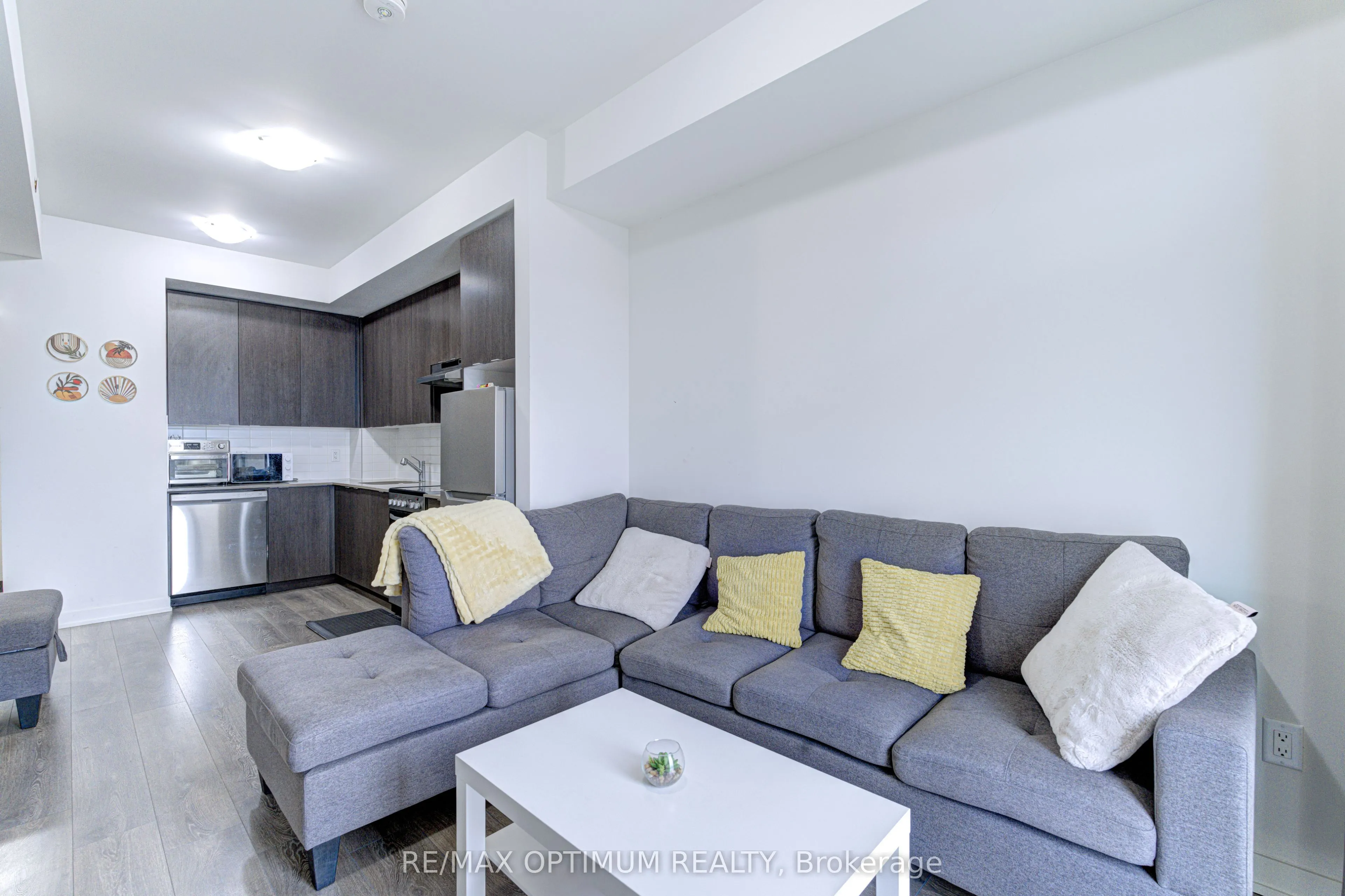 58 Sky Harbour Drive #108