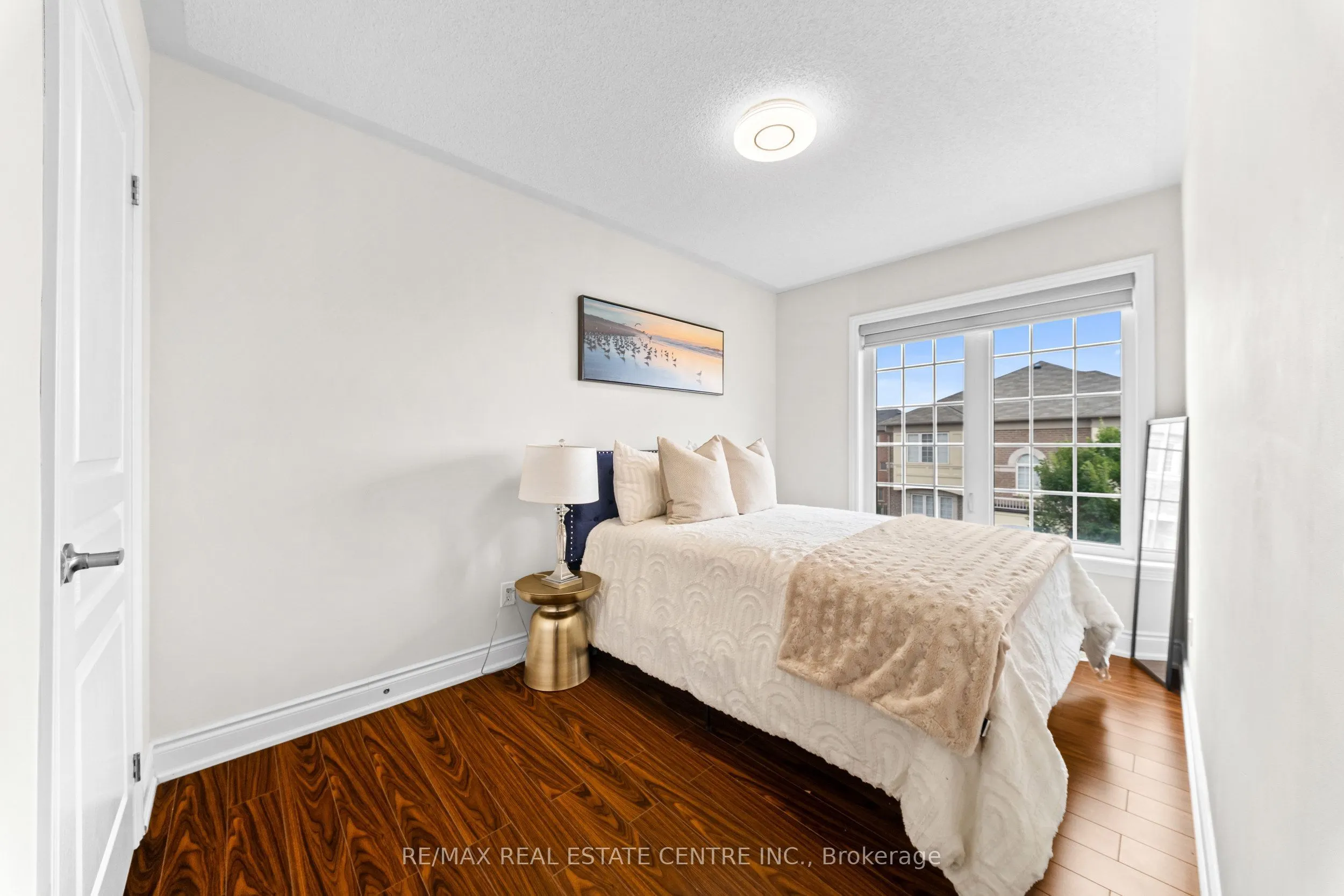 34 Aspen Hills Road #3