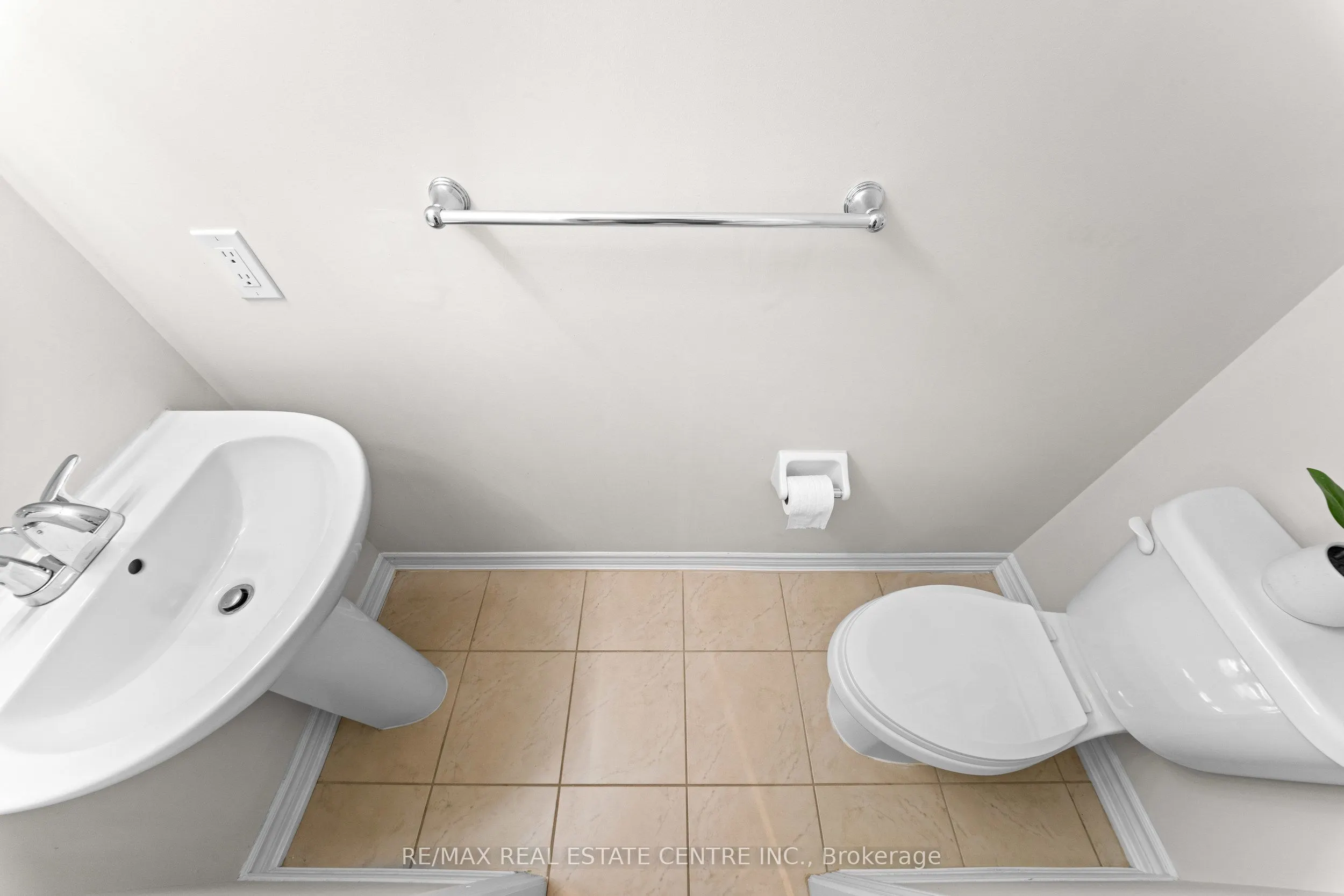 34 Aspen Hills Road #3