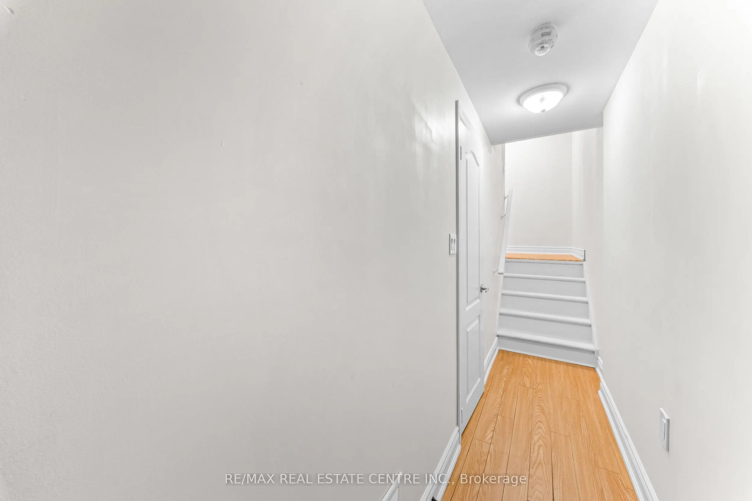 34 Aspen Hills Road #3