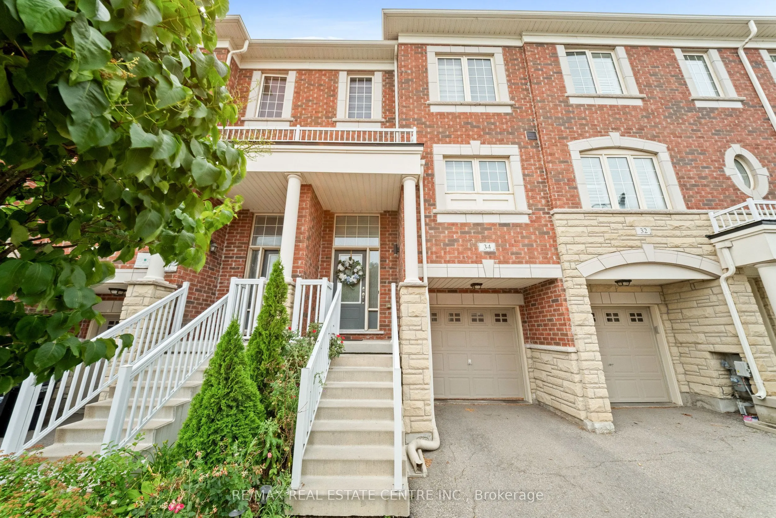 34 Aspen Hills Road #3
