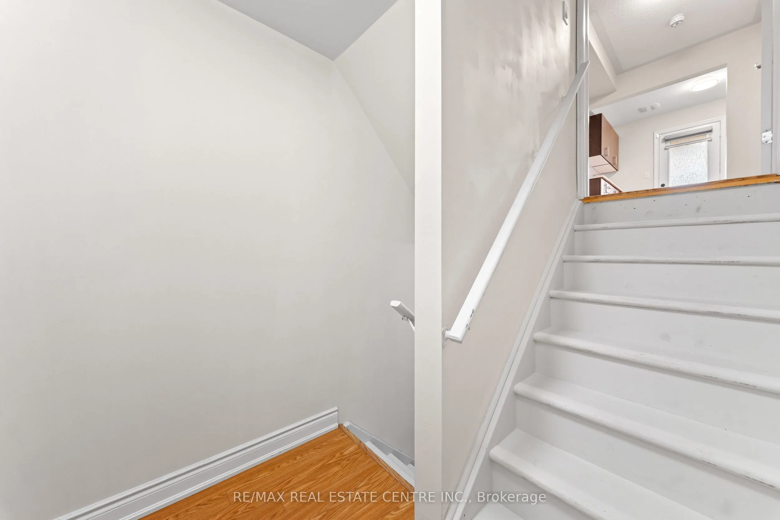 34 Aspen Hills Road #3