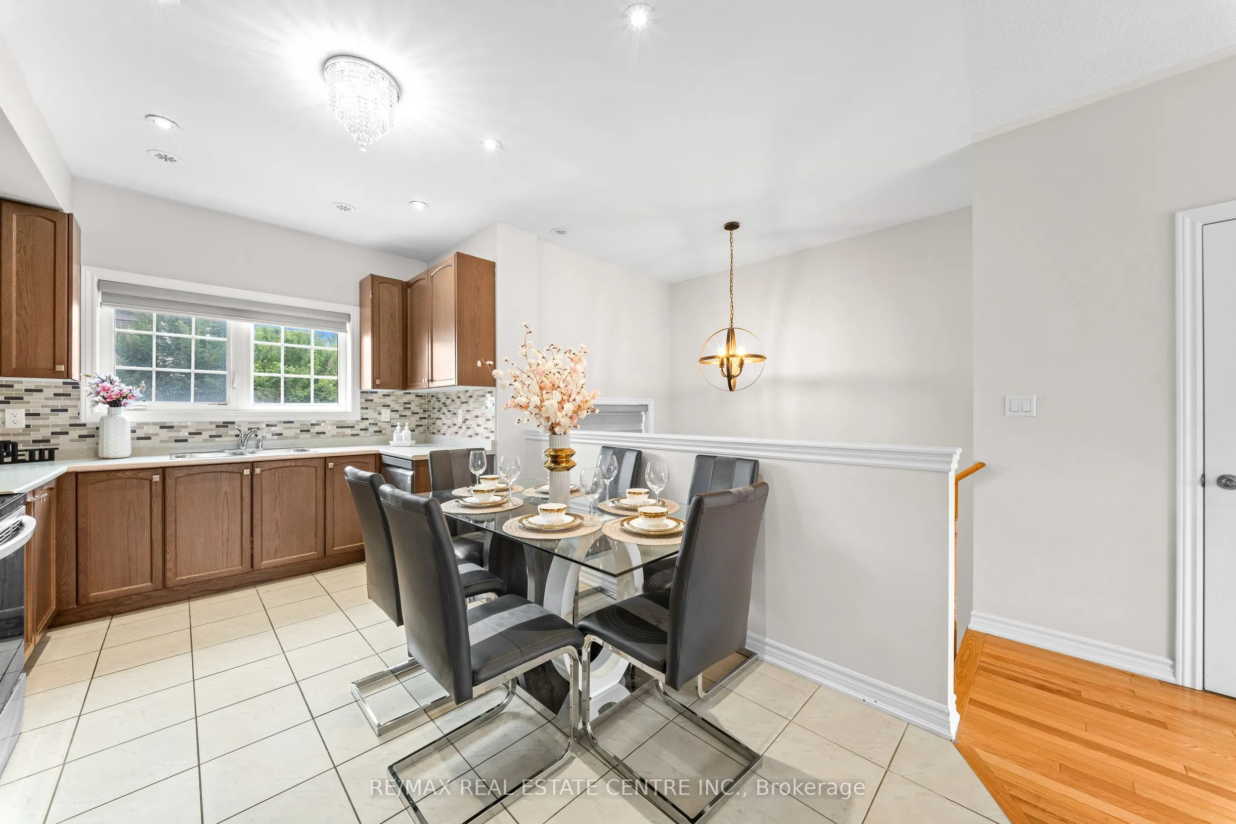 34 Aspen Hills Road #3