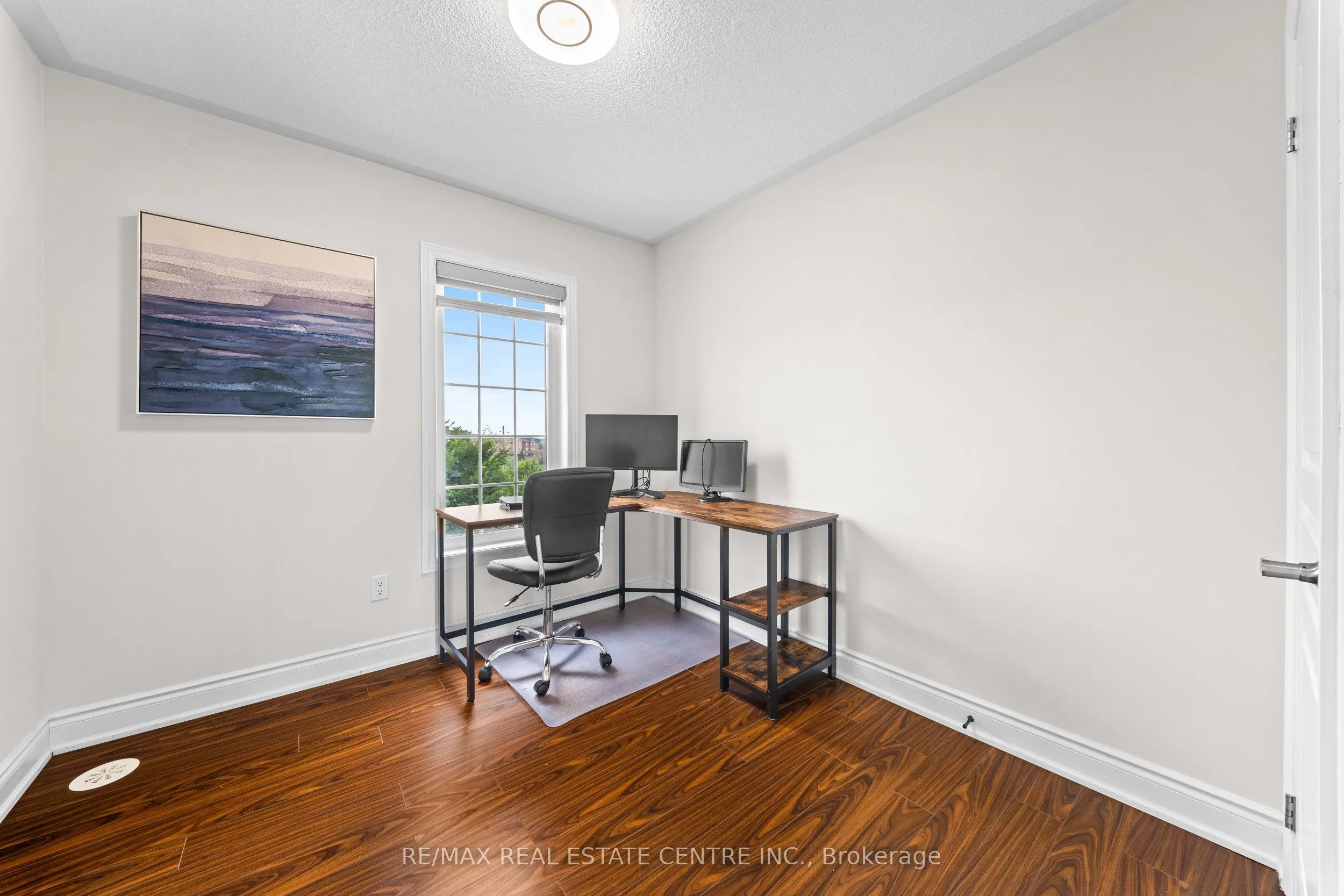 34 Aspen Hills Road #3