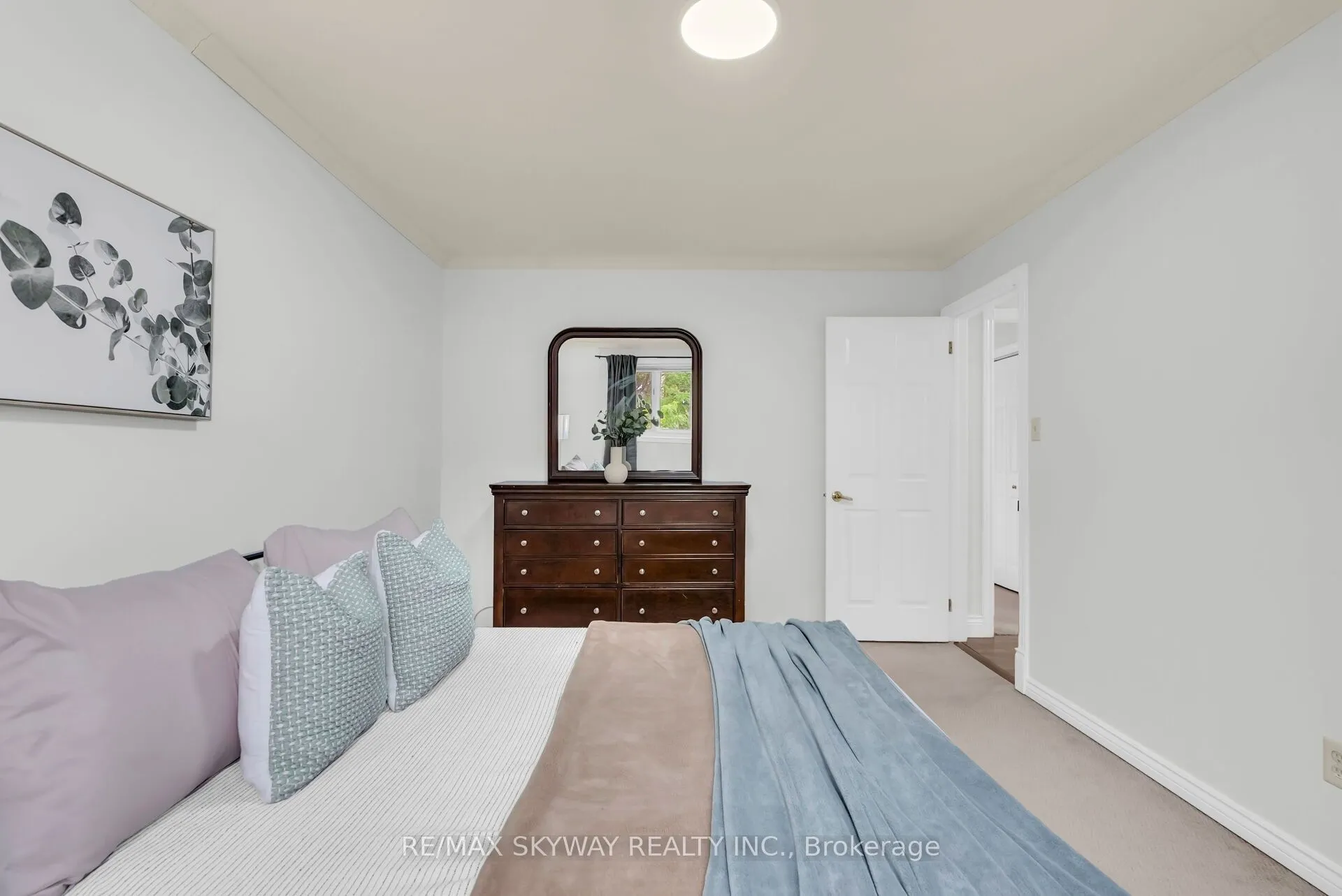 2673 Thorn Lodge Drive