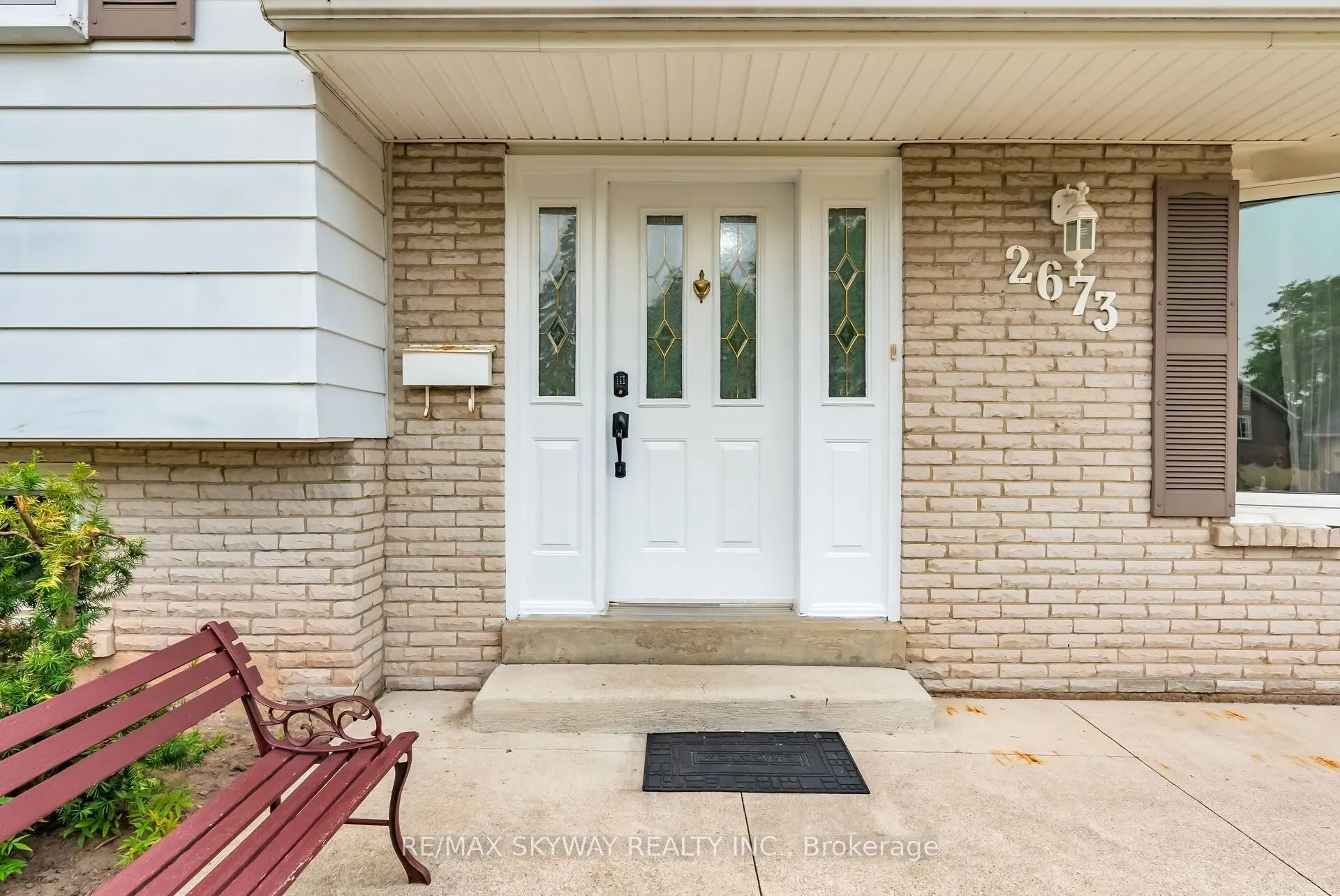2673 Thorn Lodge Drive