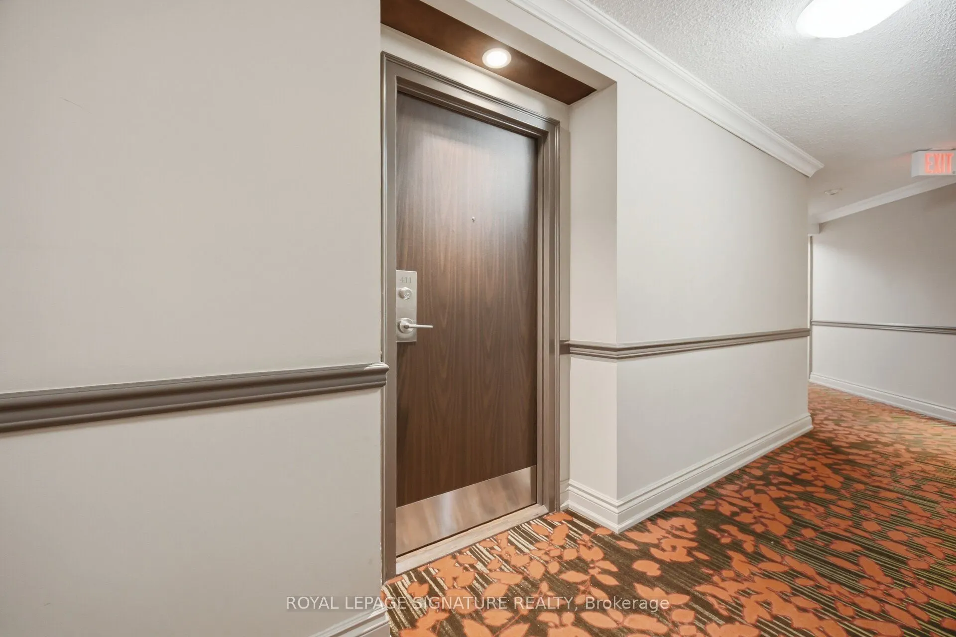 1485 Lakeshore Road E #411