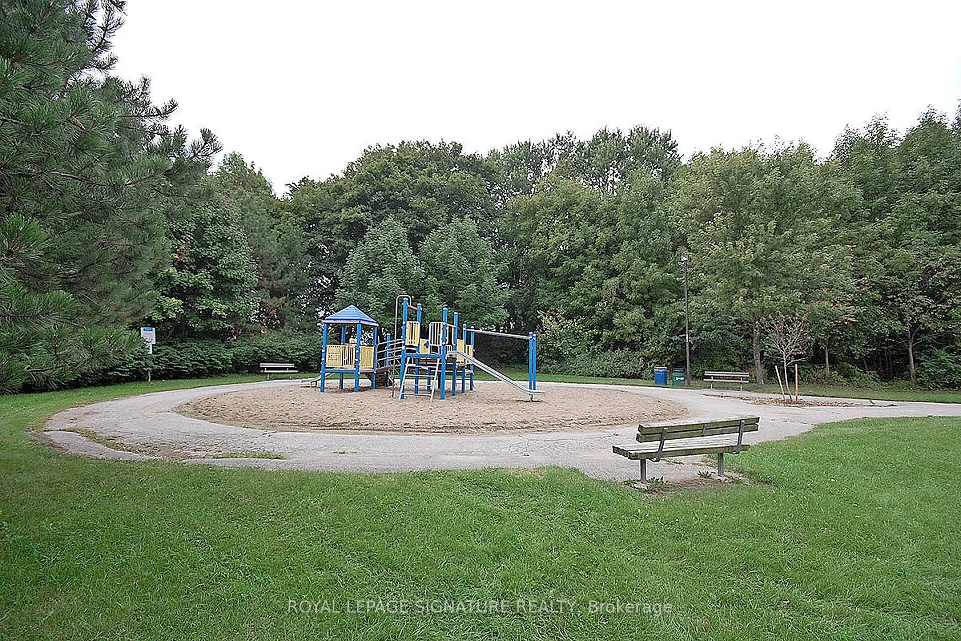 1485 Lakeshore Road E #411