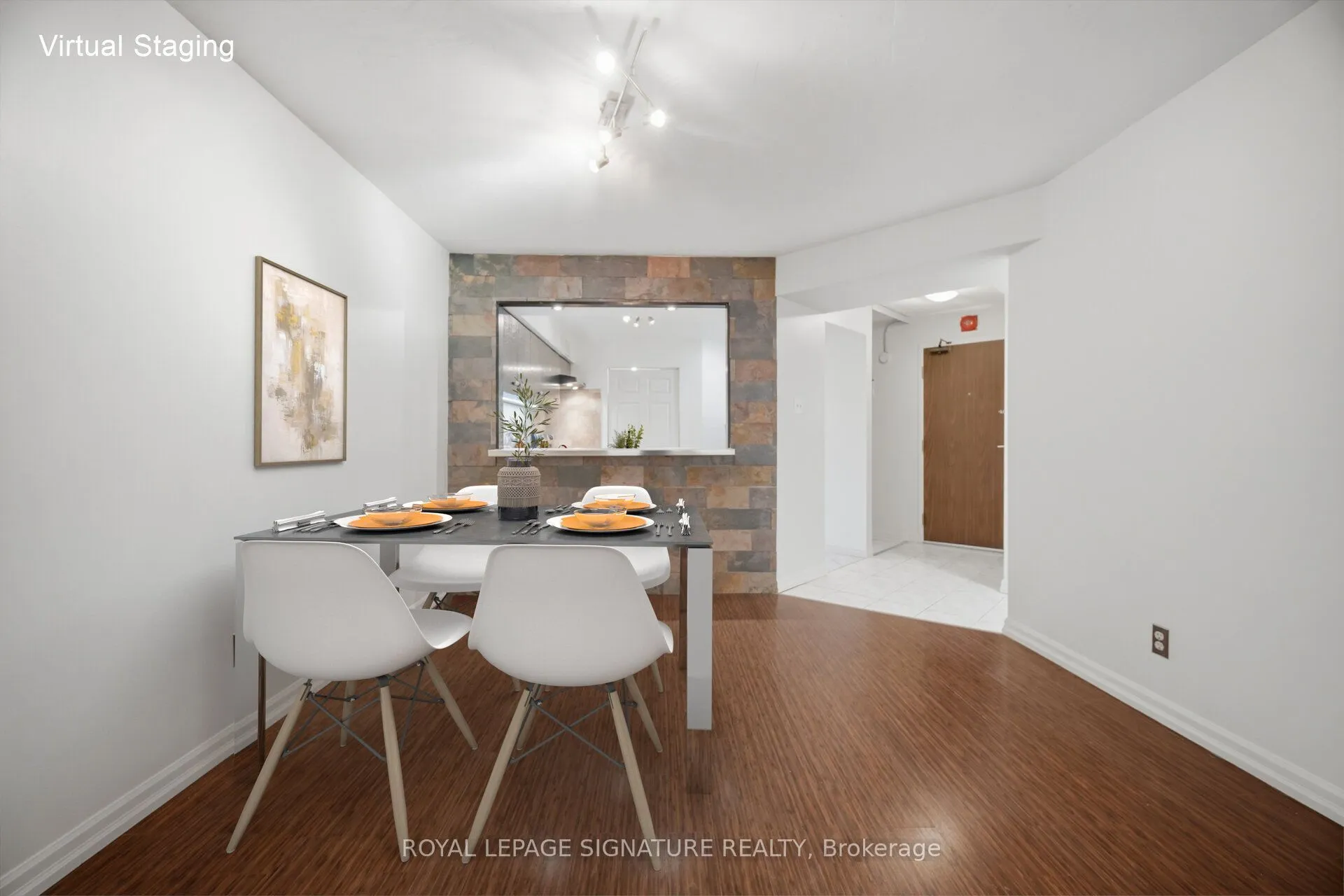 1485 Lakeshore Road E #411