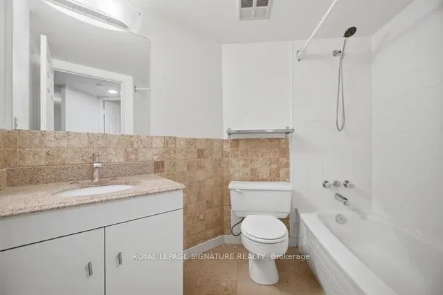1485 Lakeshore Road E #411