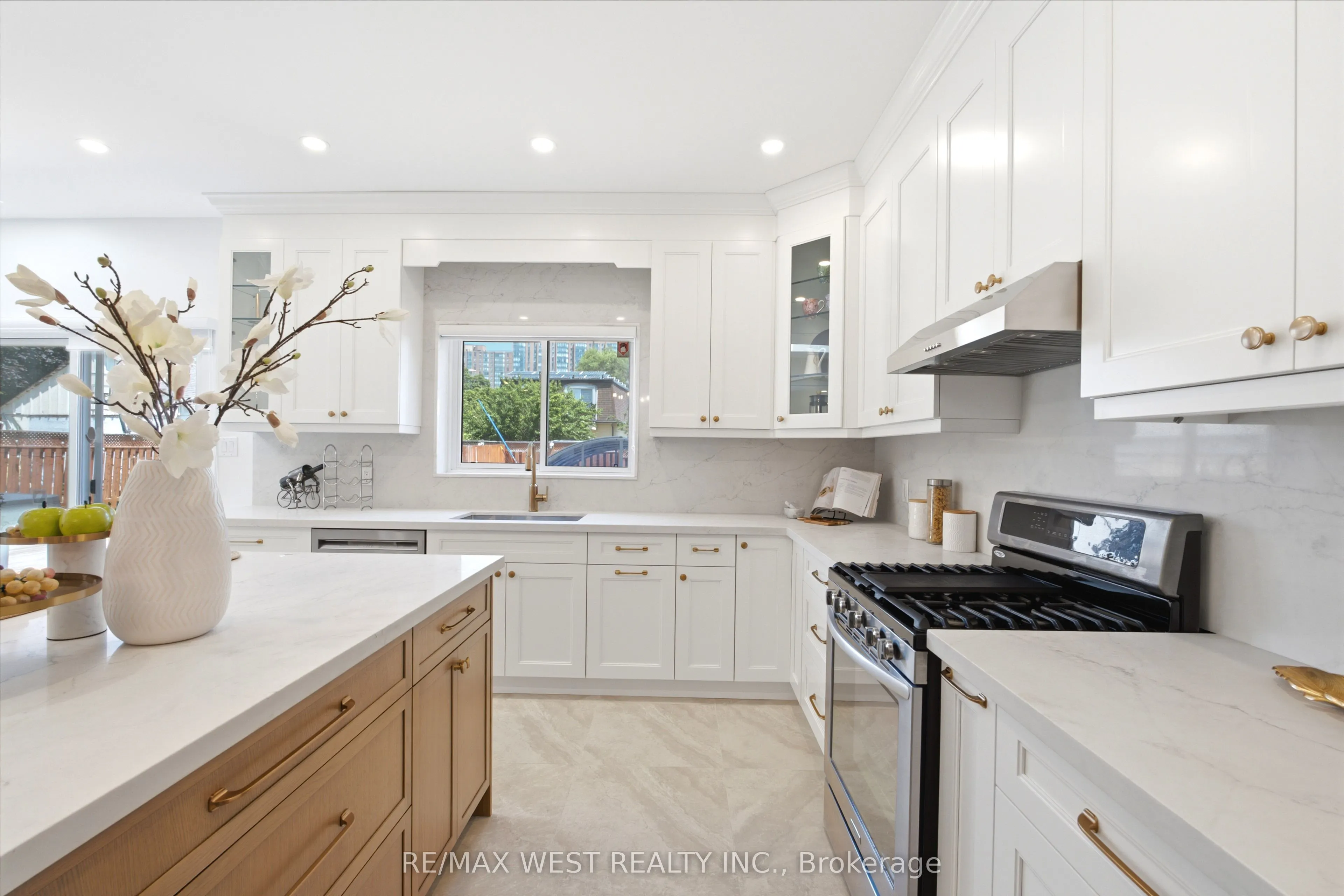 3163 Rolling Stone Court