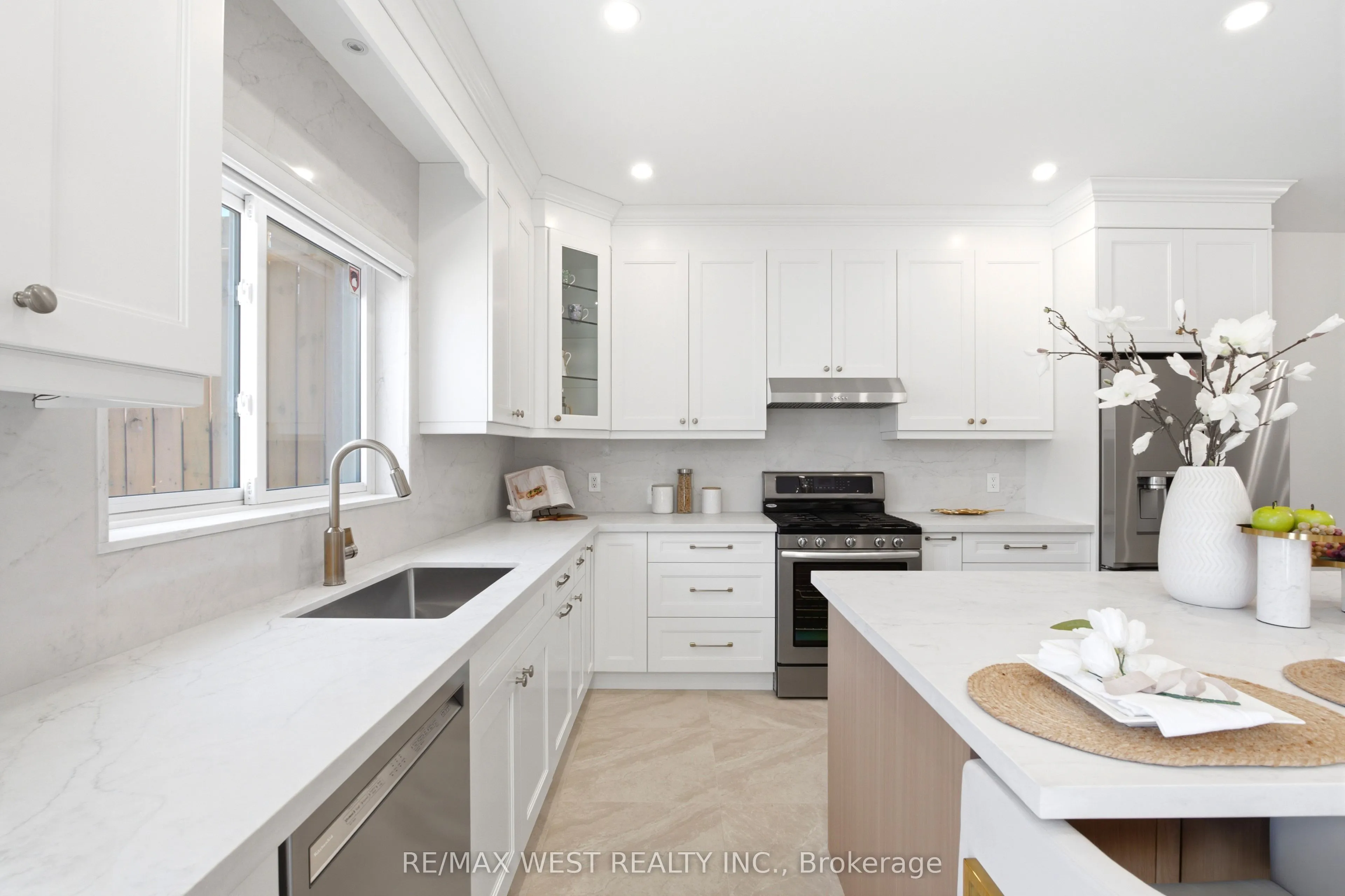 3163 Rolling Stone Court