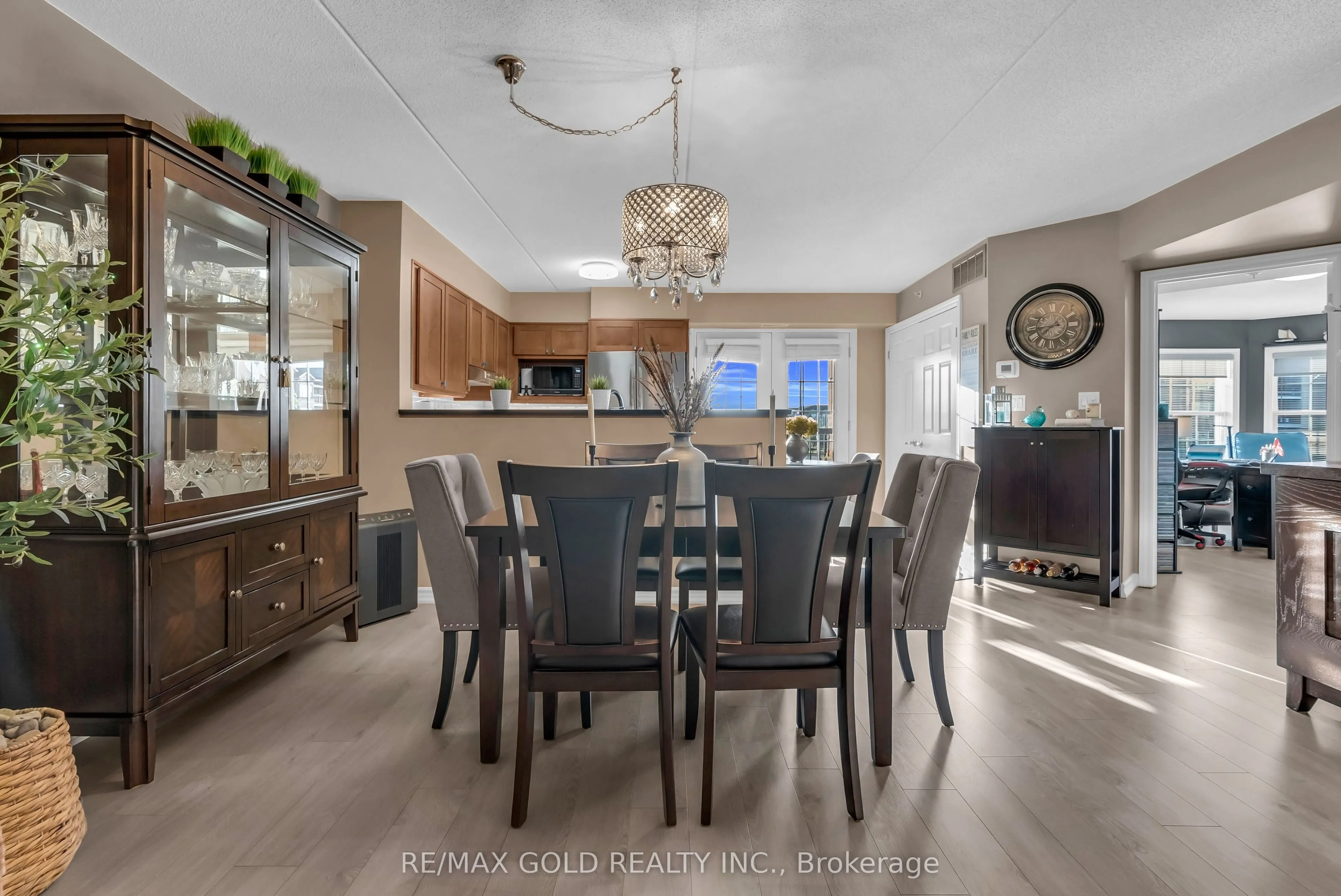 1380 Main Street E #210