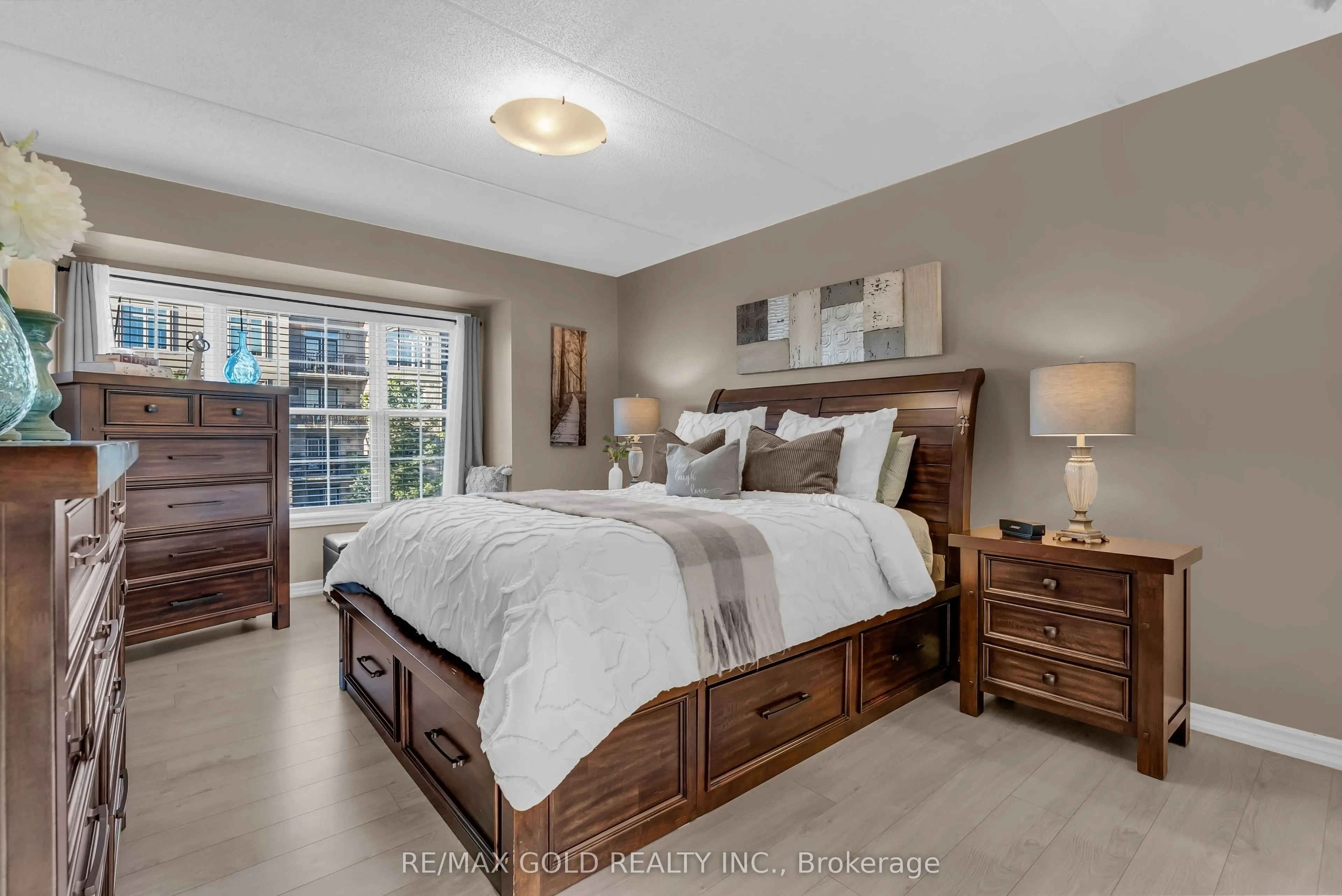1380 Main Street E #210