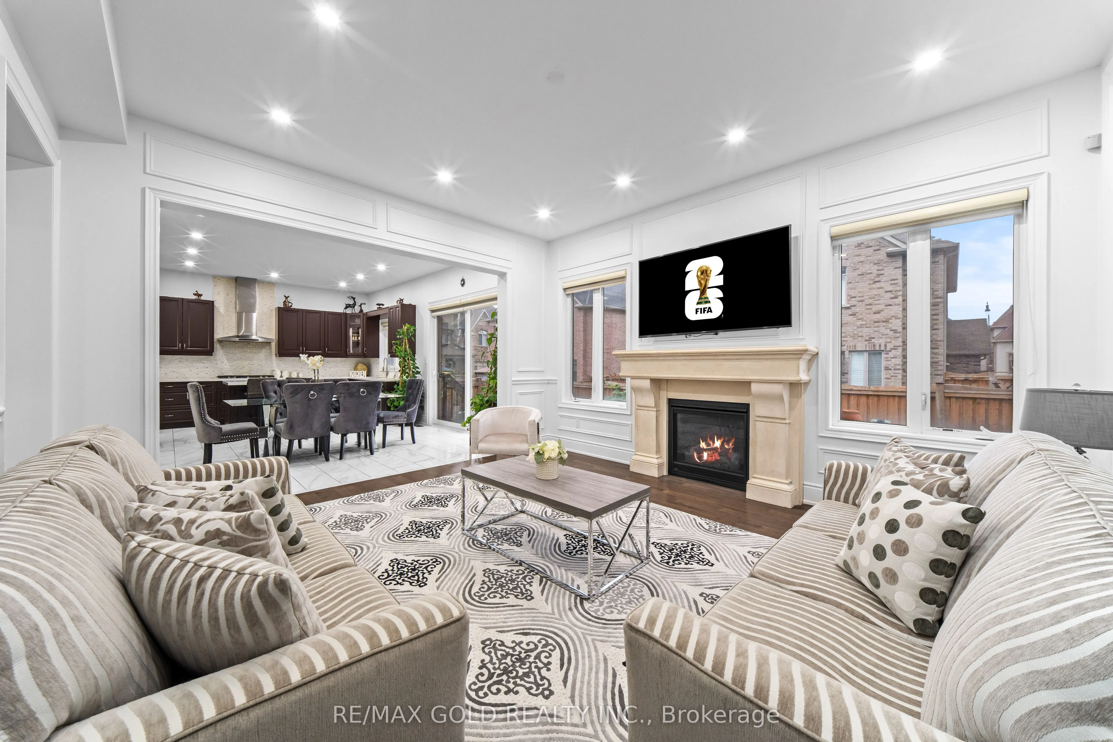 73 Squire Ellis Drive
