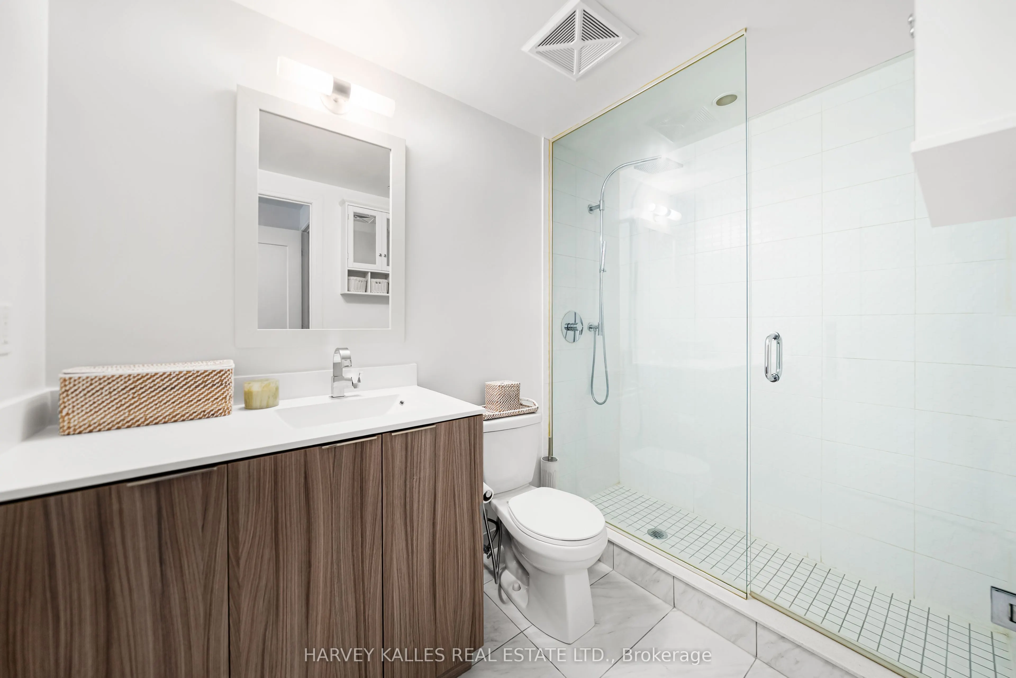 56 Annie Craig Drive #2703