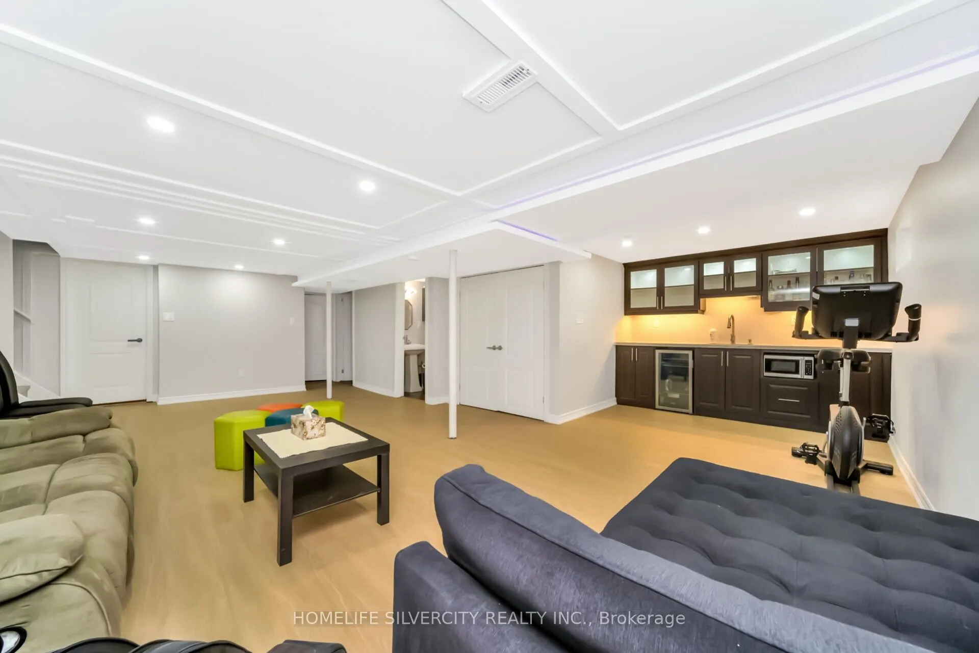 224 Delrex Boulevard