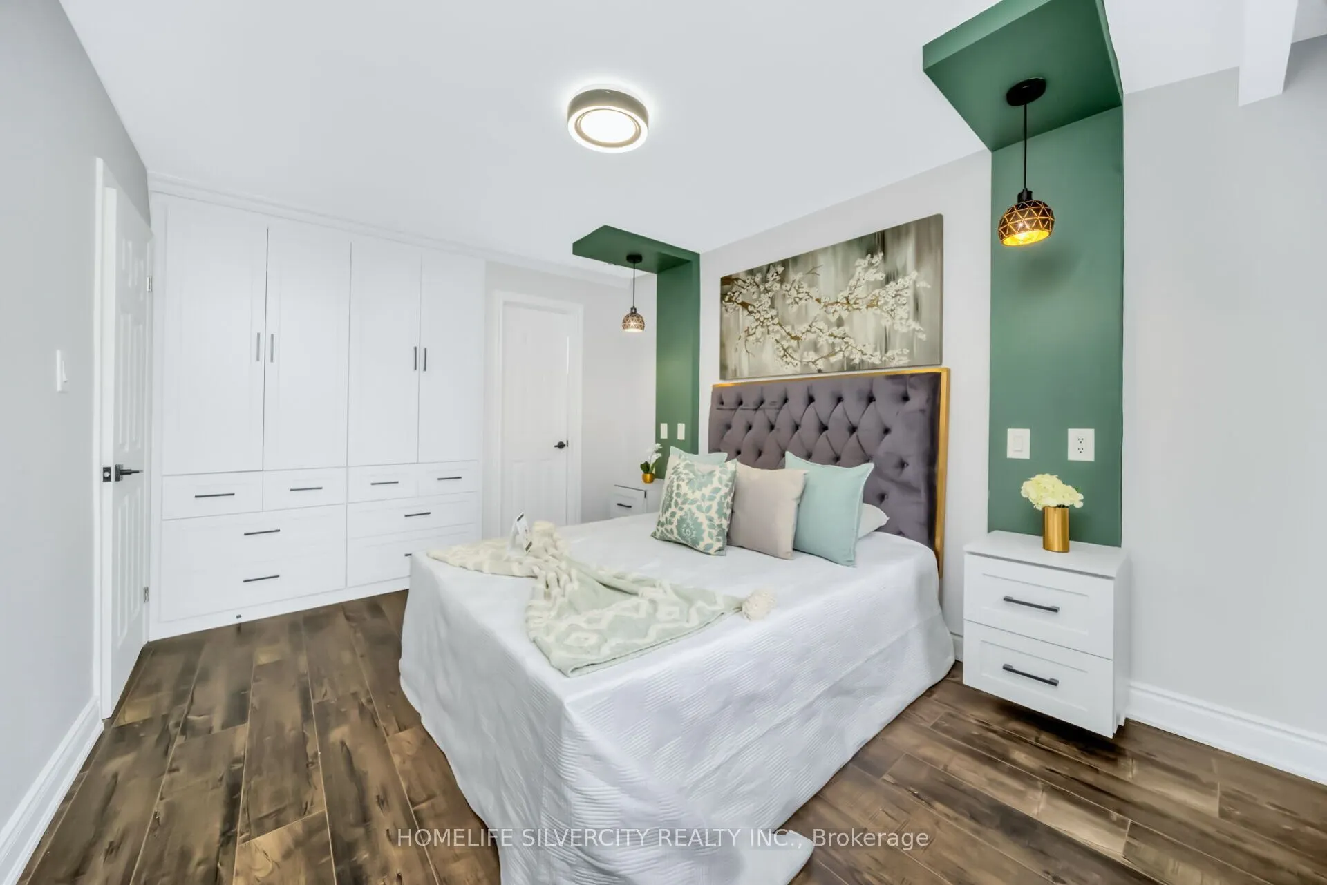 224 Delrex Boulevard