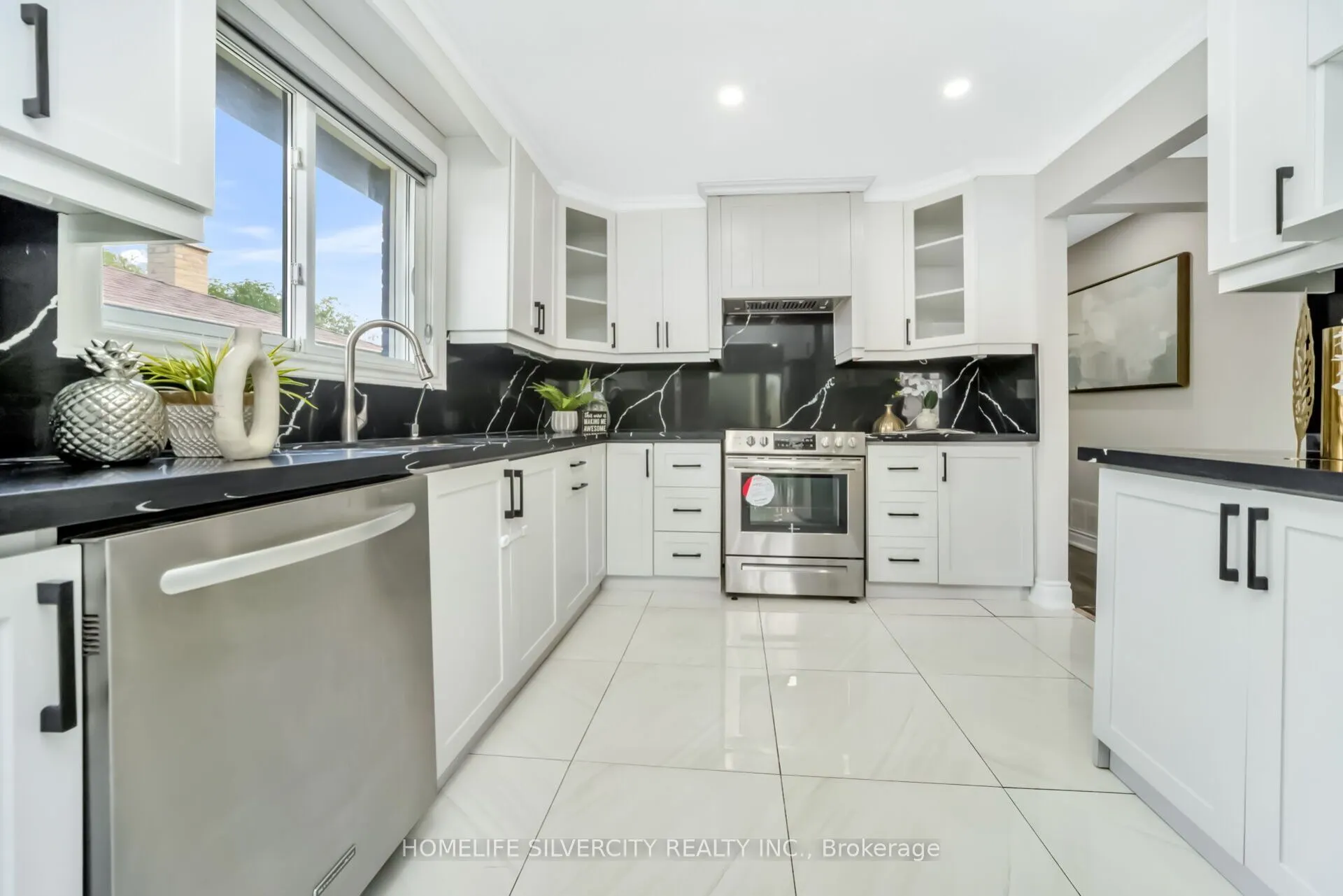 224 Delrex Boulevard