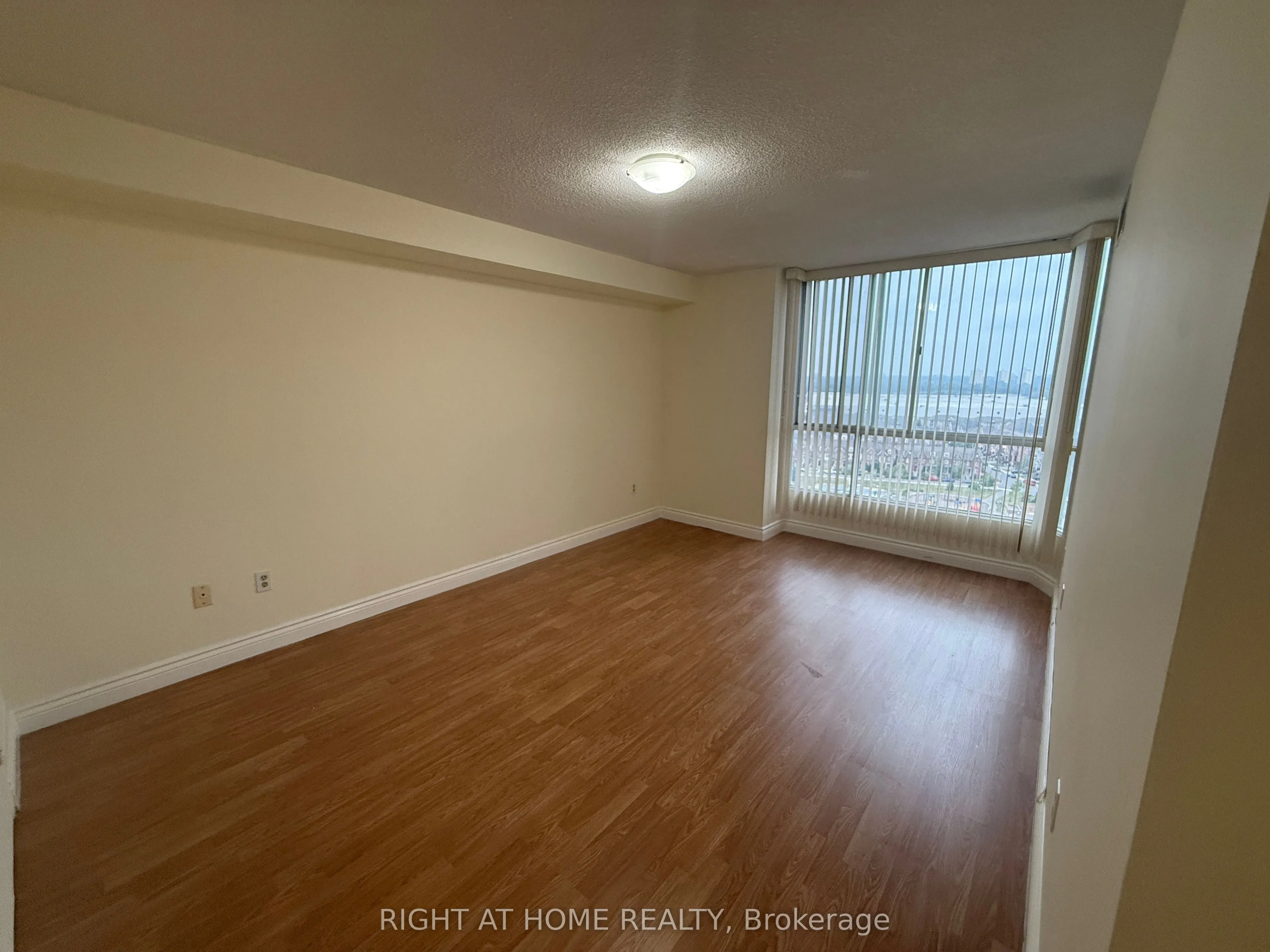3077 Weston Road N #1912
