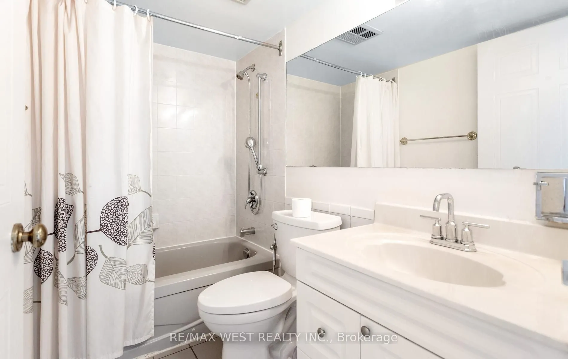 25 Fairview Road W #1410