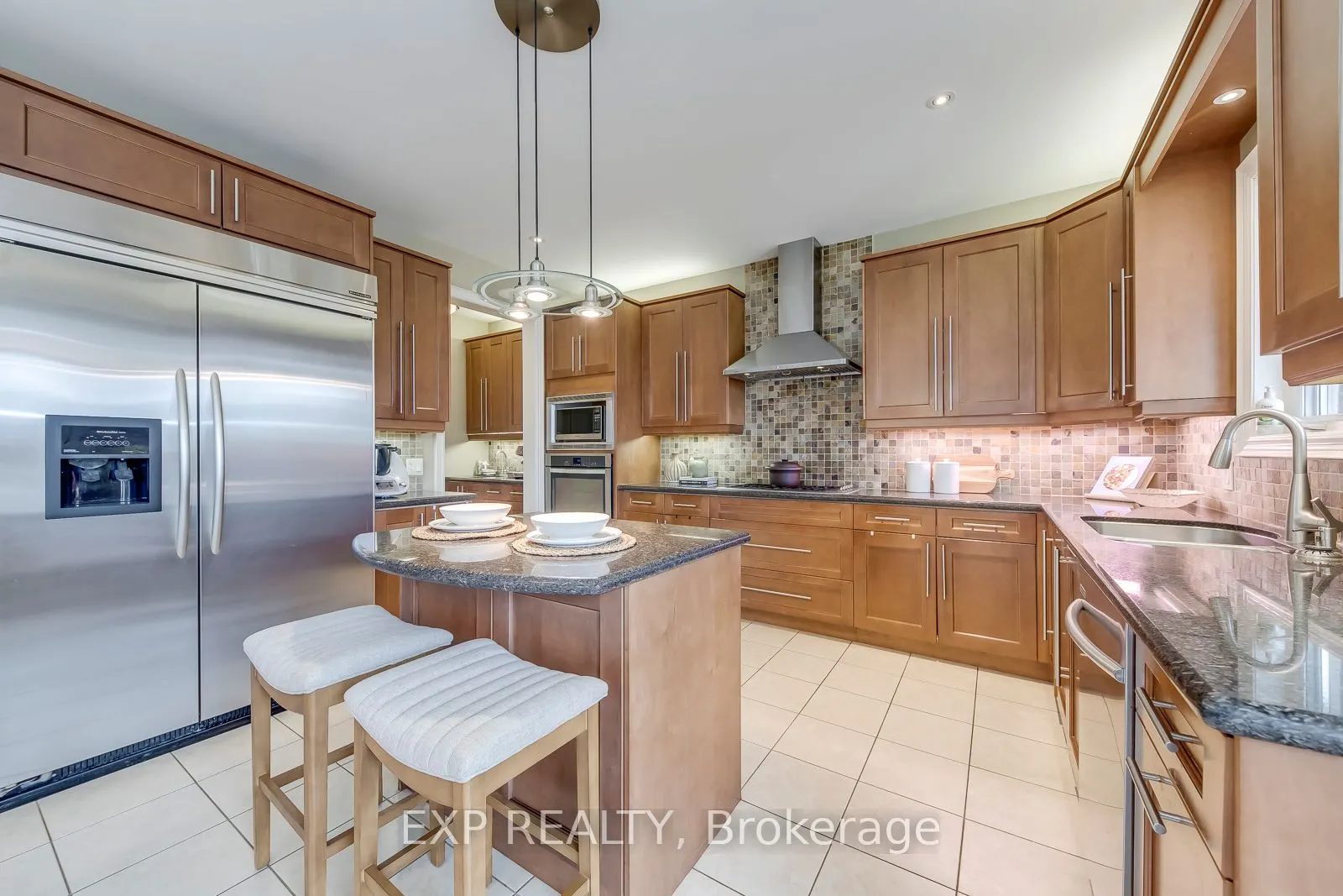 530 Golfview Court