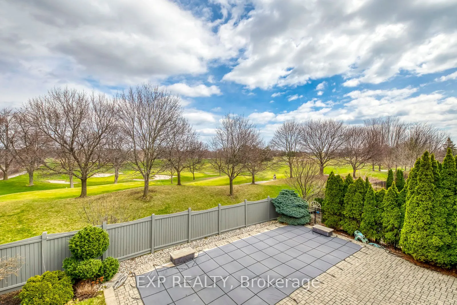 530 Golfview Court