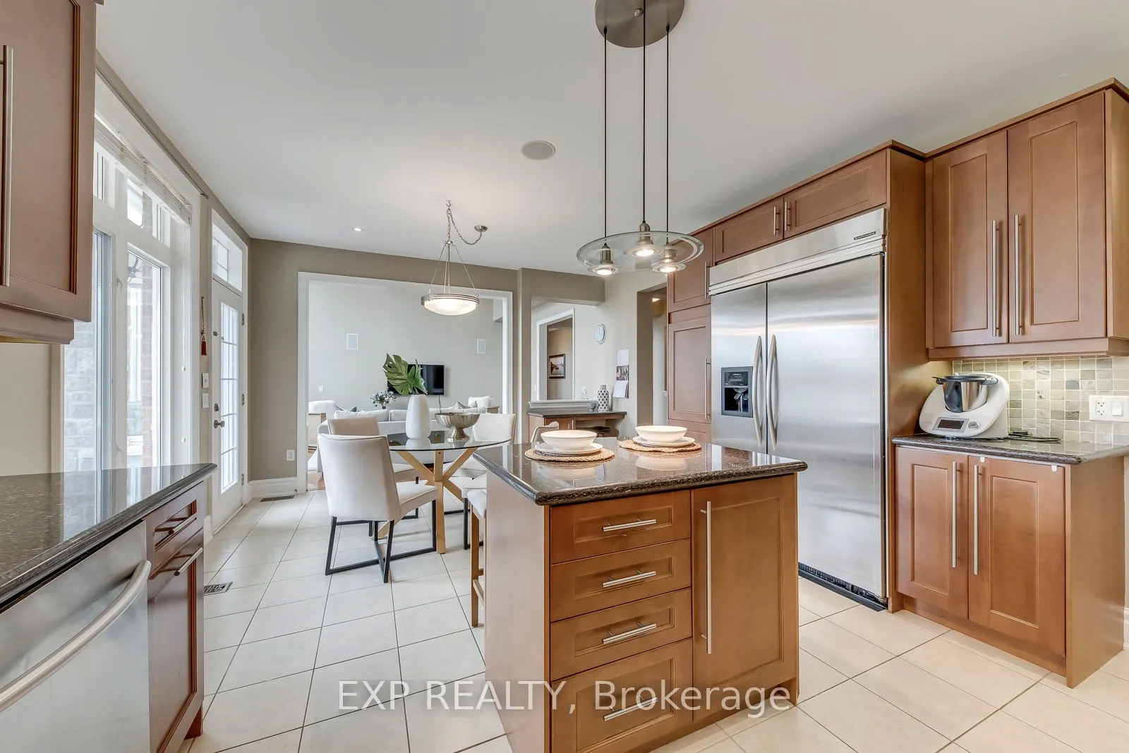 530 Golfview Court