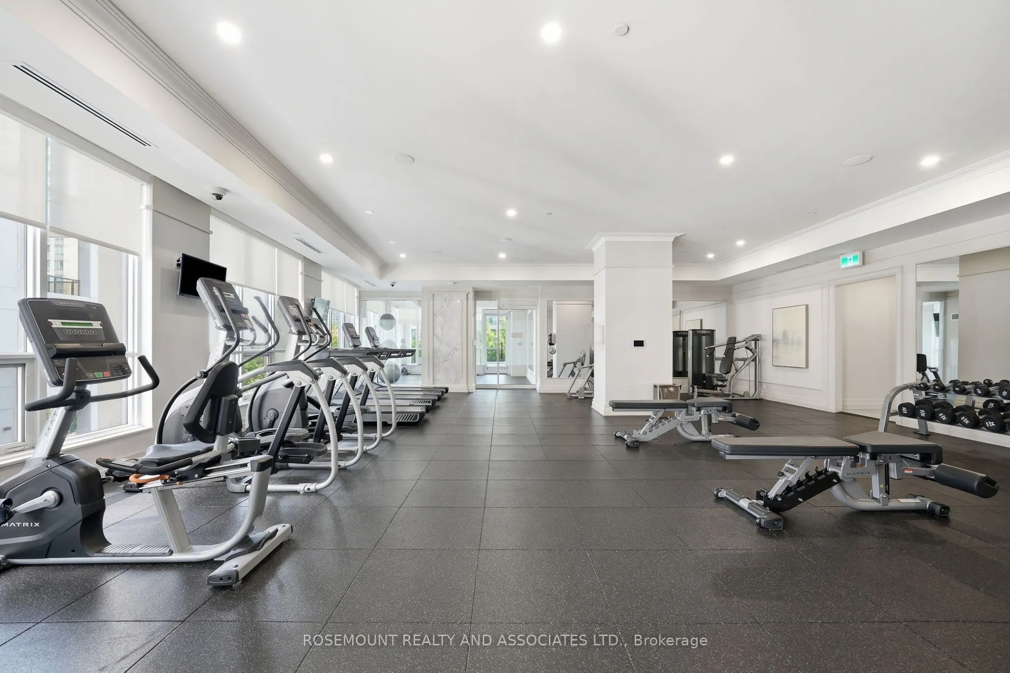 36 ELM Drive W #2105
