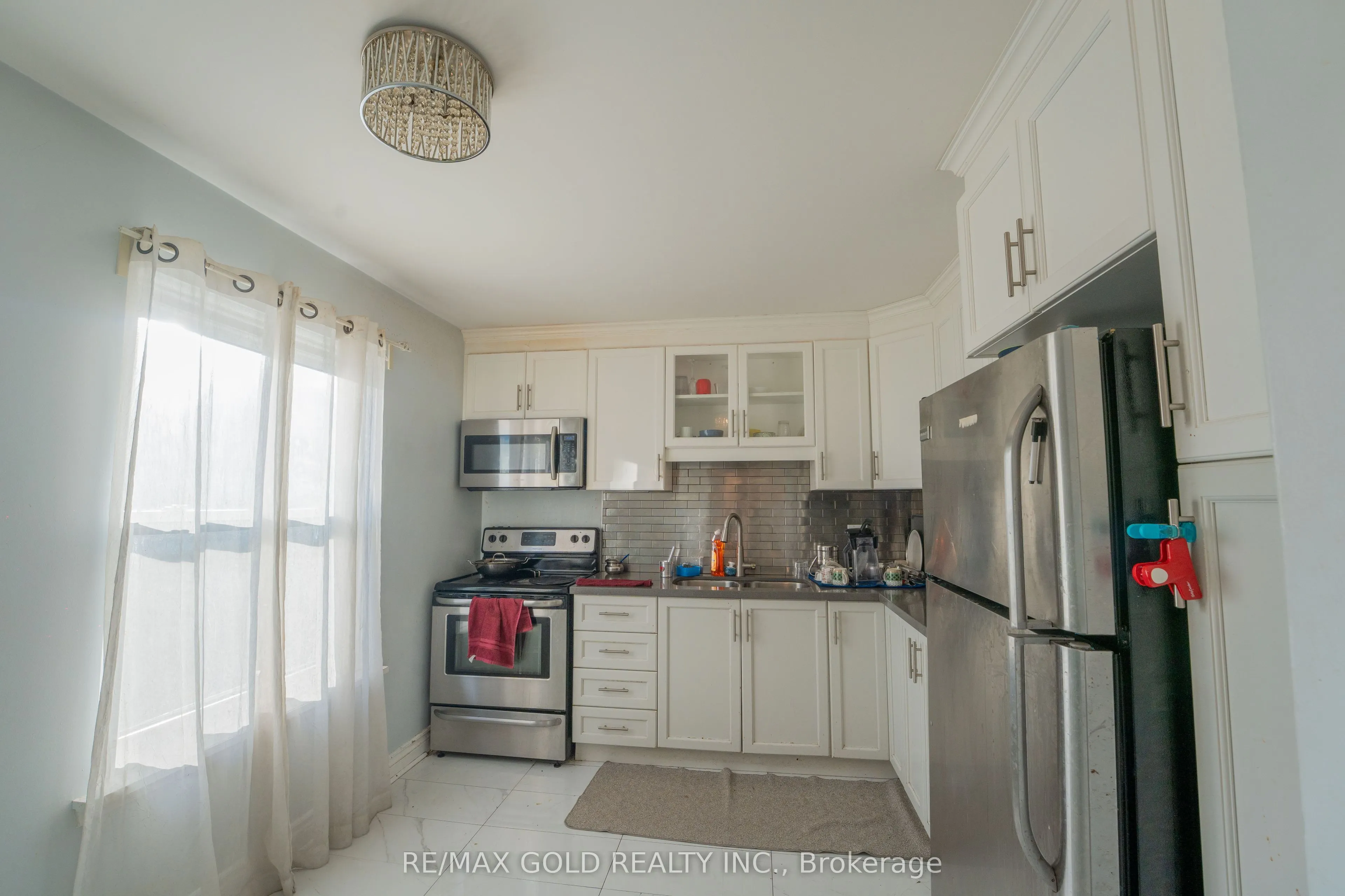 900 Central Park Drive #107