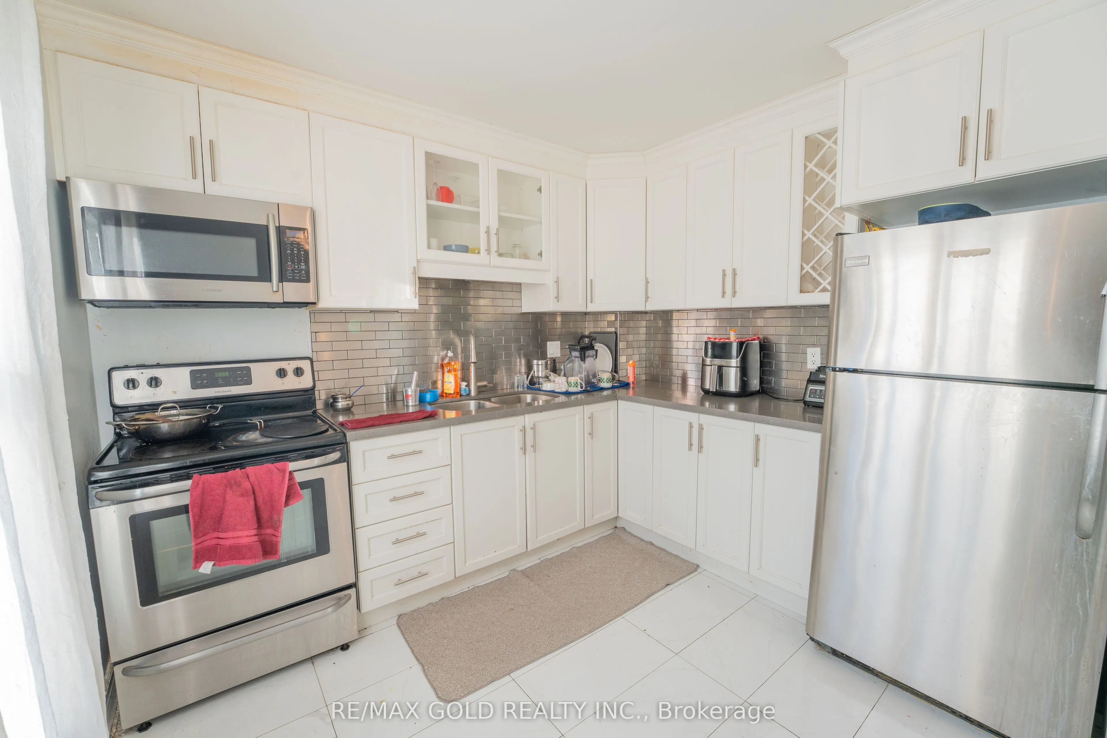 900 Central Park Drive #107