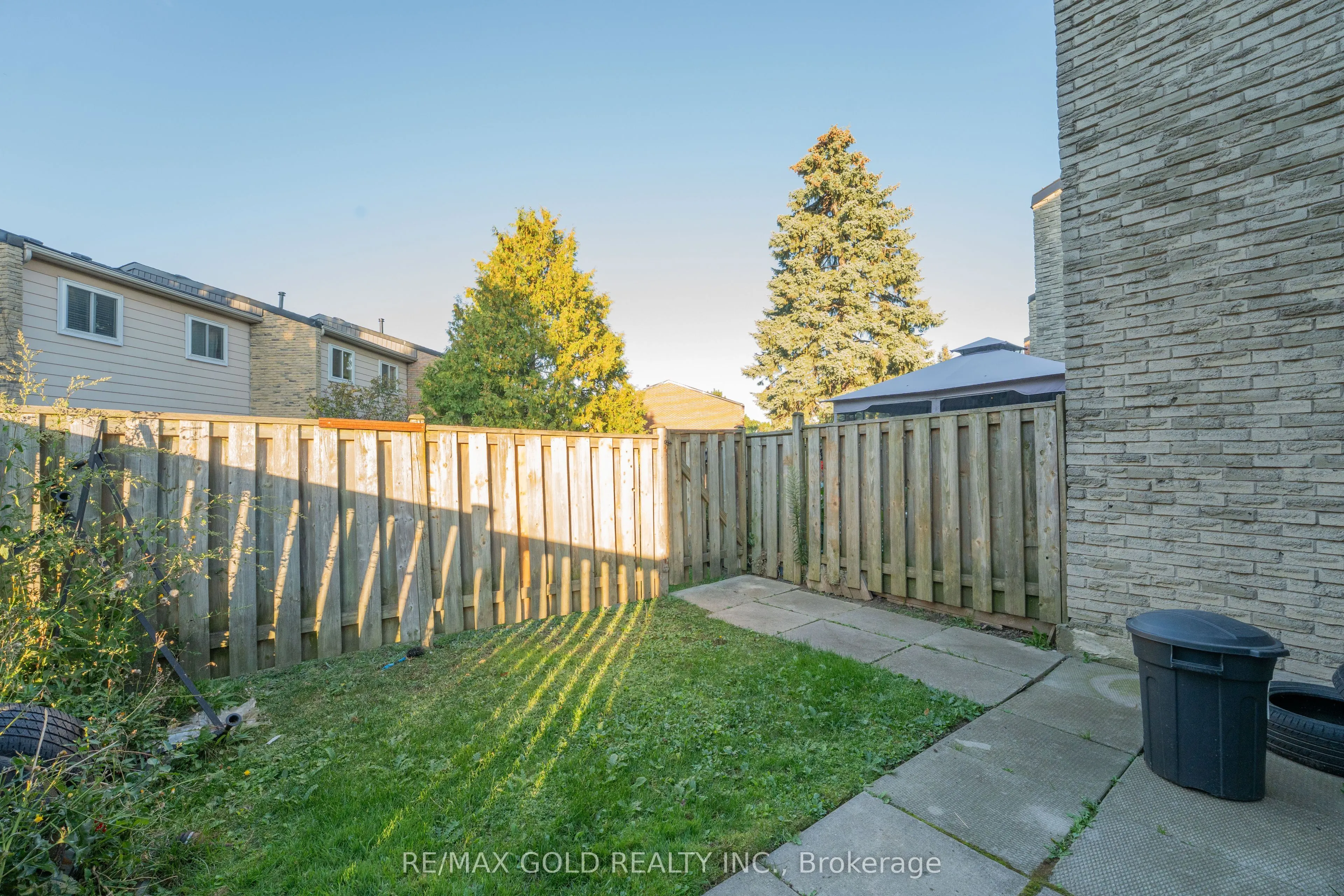 900 Central Park Drive #107