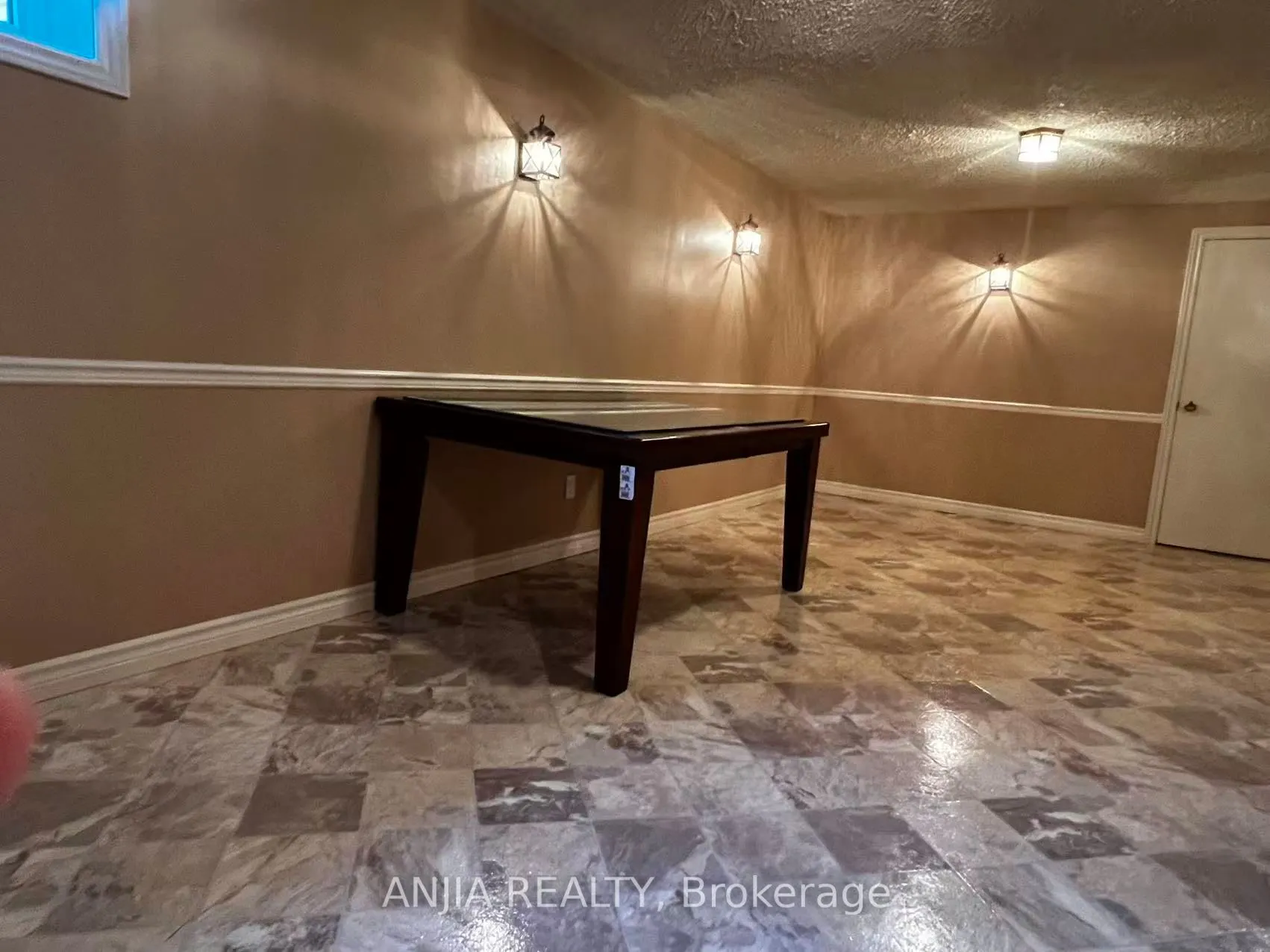 1299 Shamir Crescent #Basement