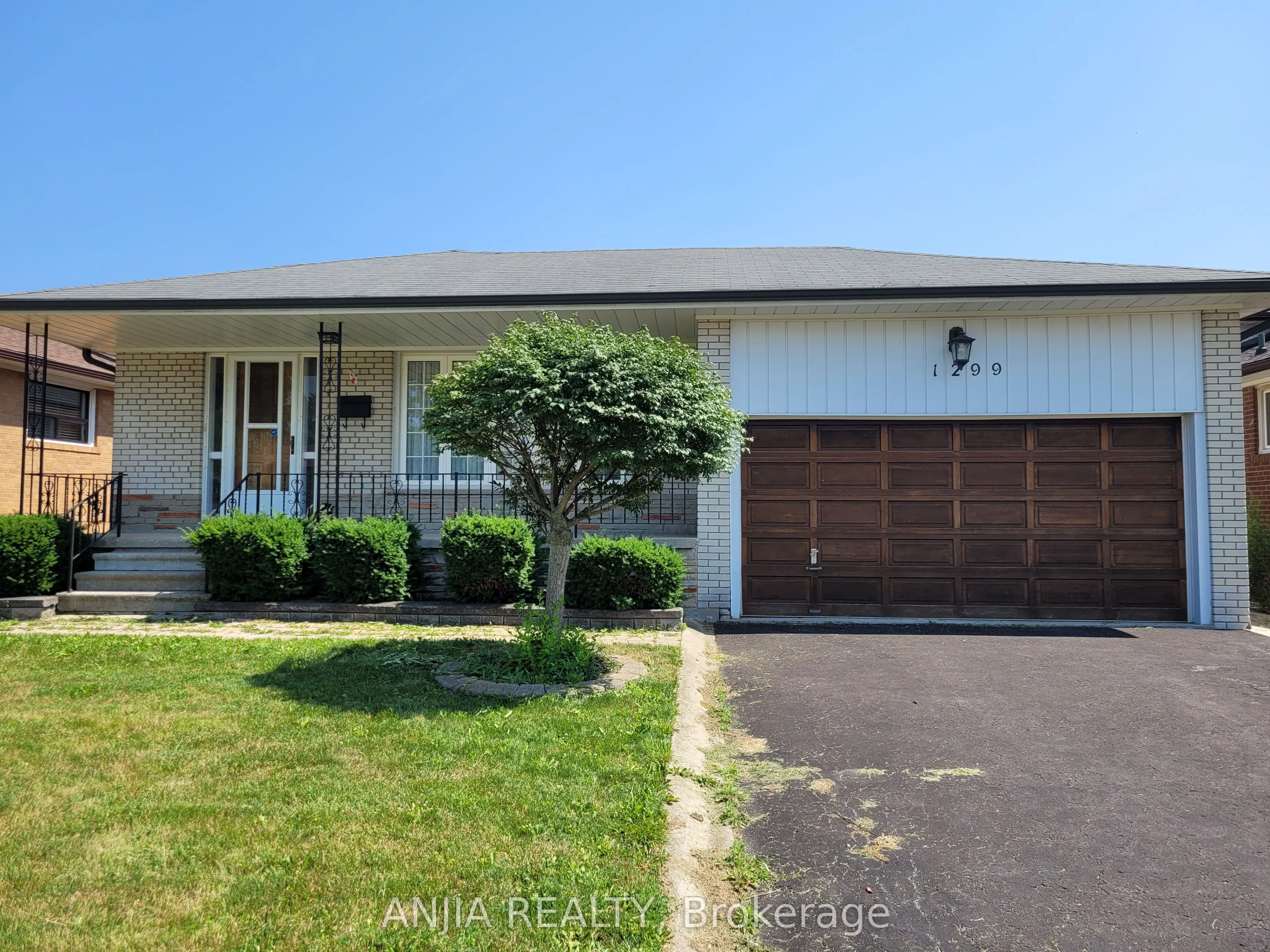1299 Shamir Crescent #Basement