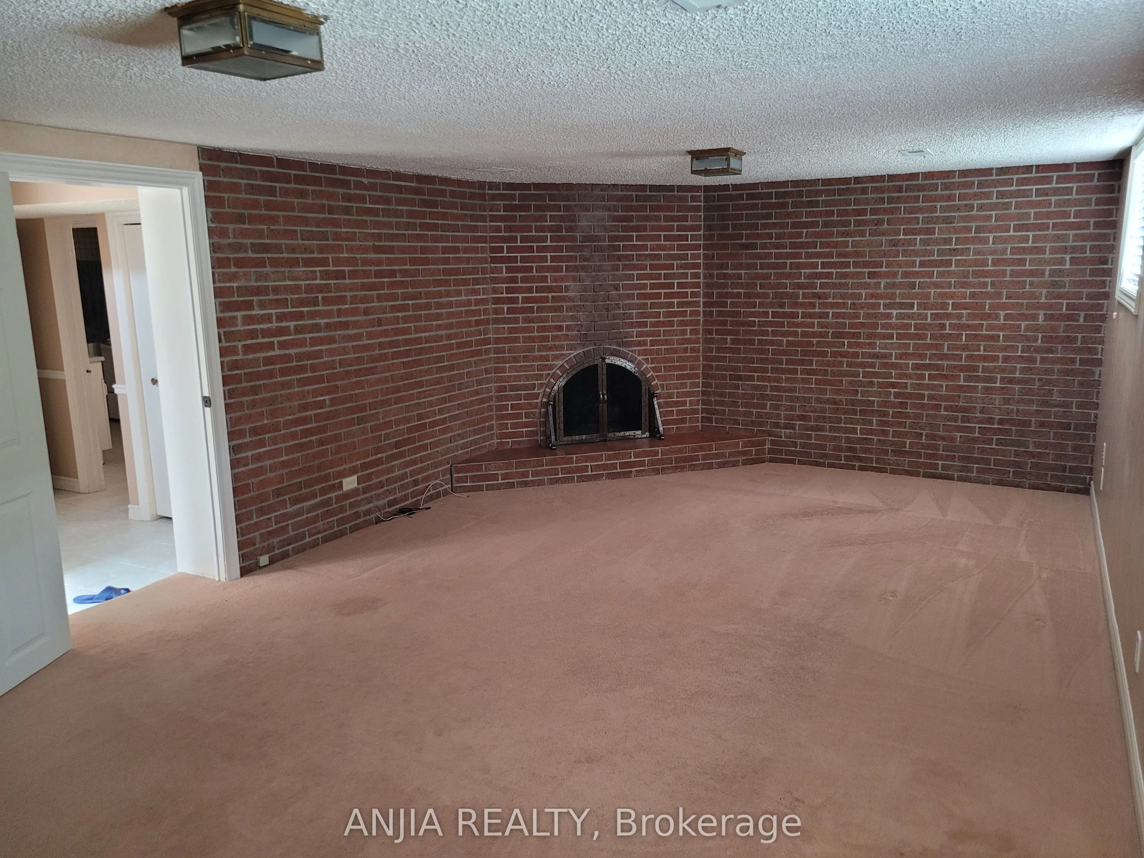 1299 Shamir Crescent #Basement