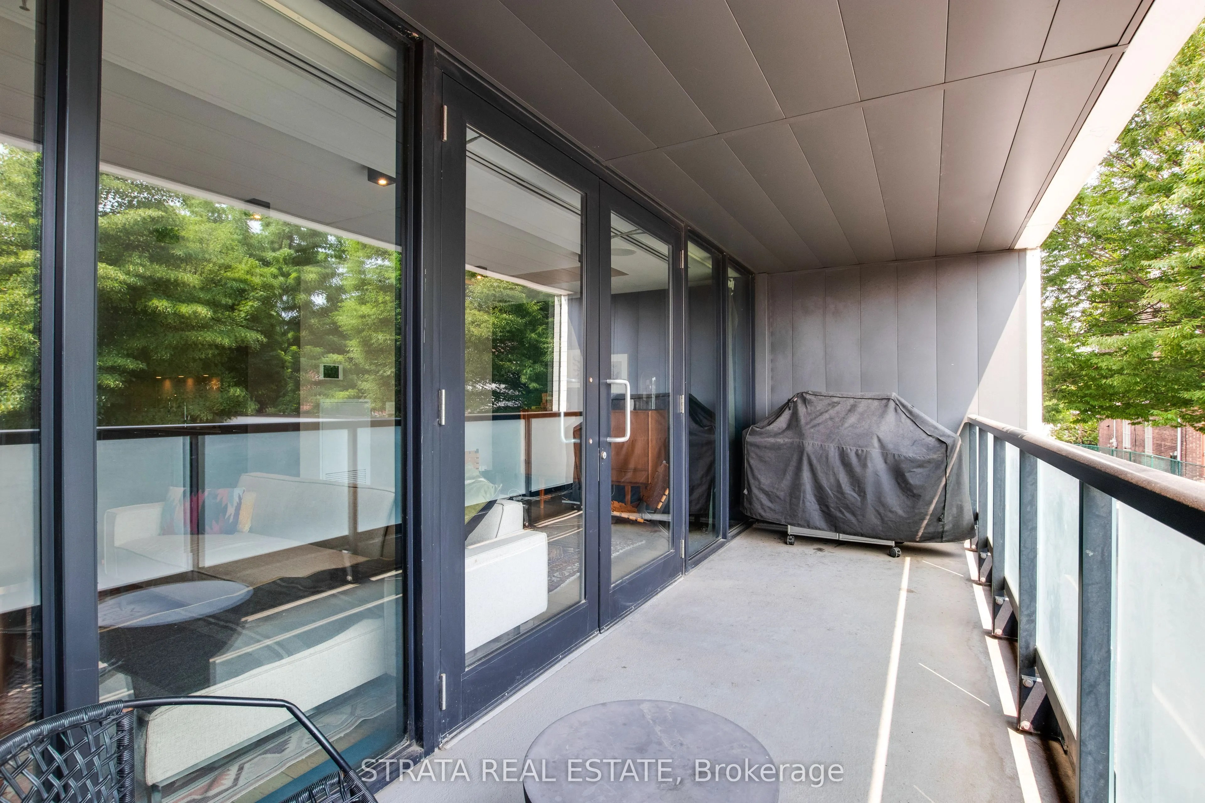 530 Indian Grove #302