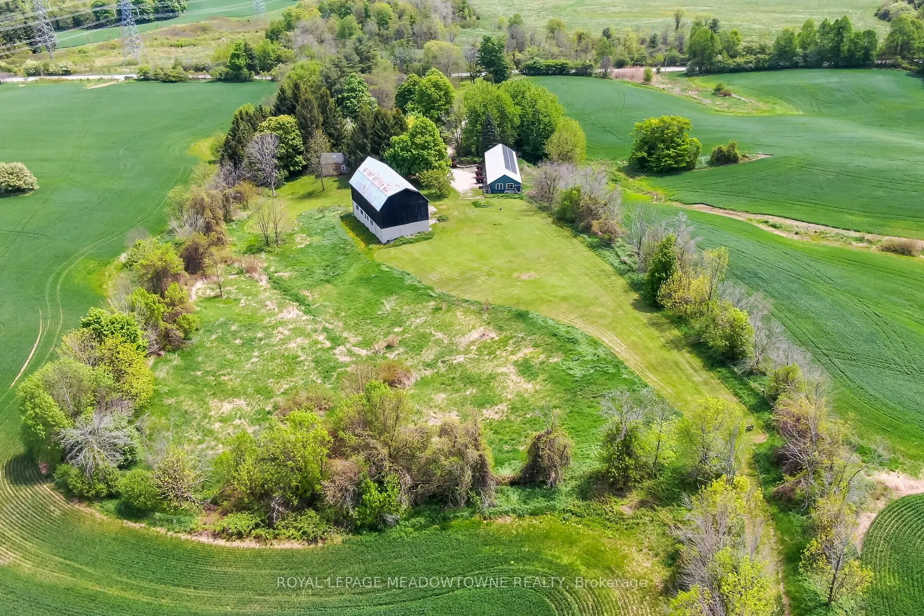 10319 15 Side Road