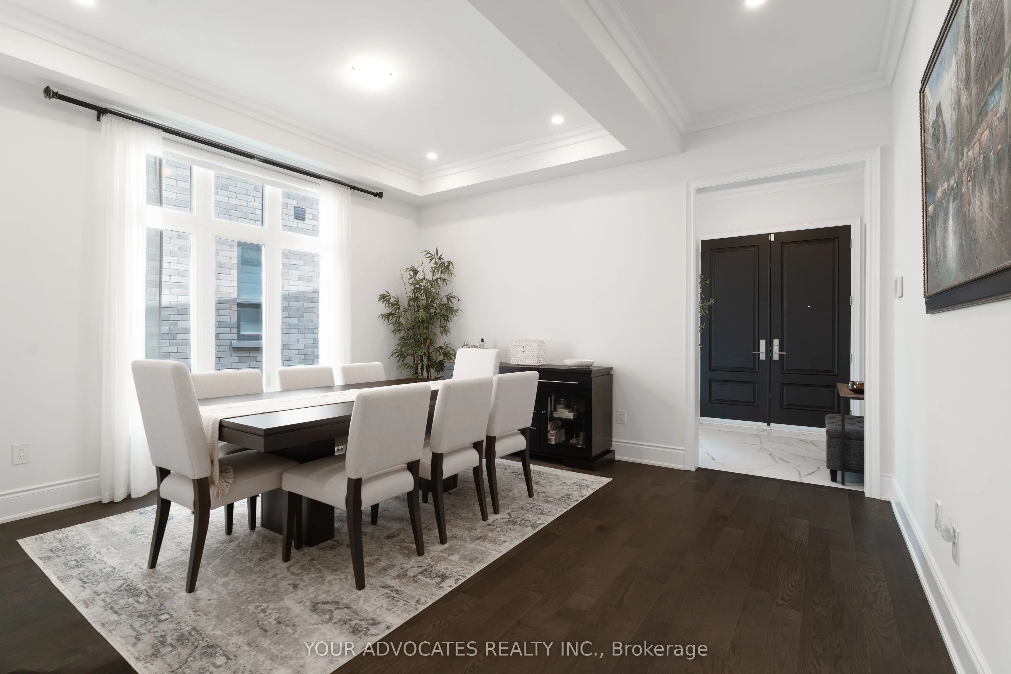 1390 Queens Plate Road