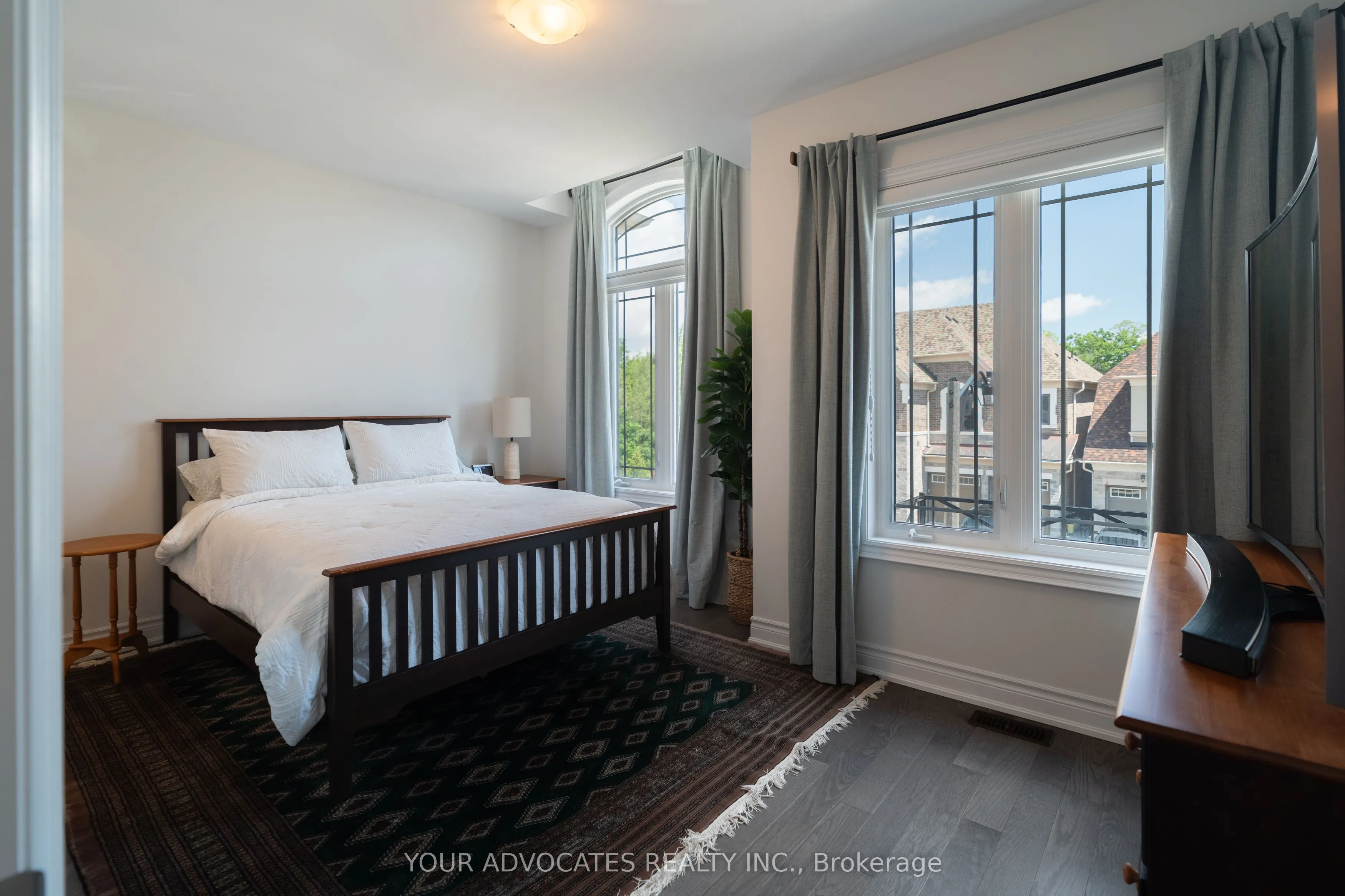 1390 Queens Plate Road