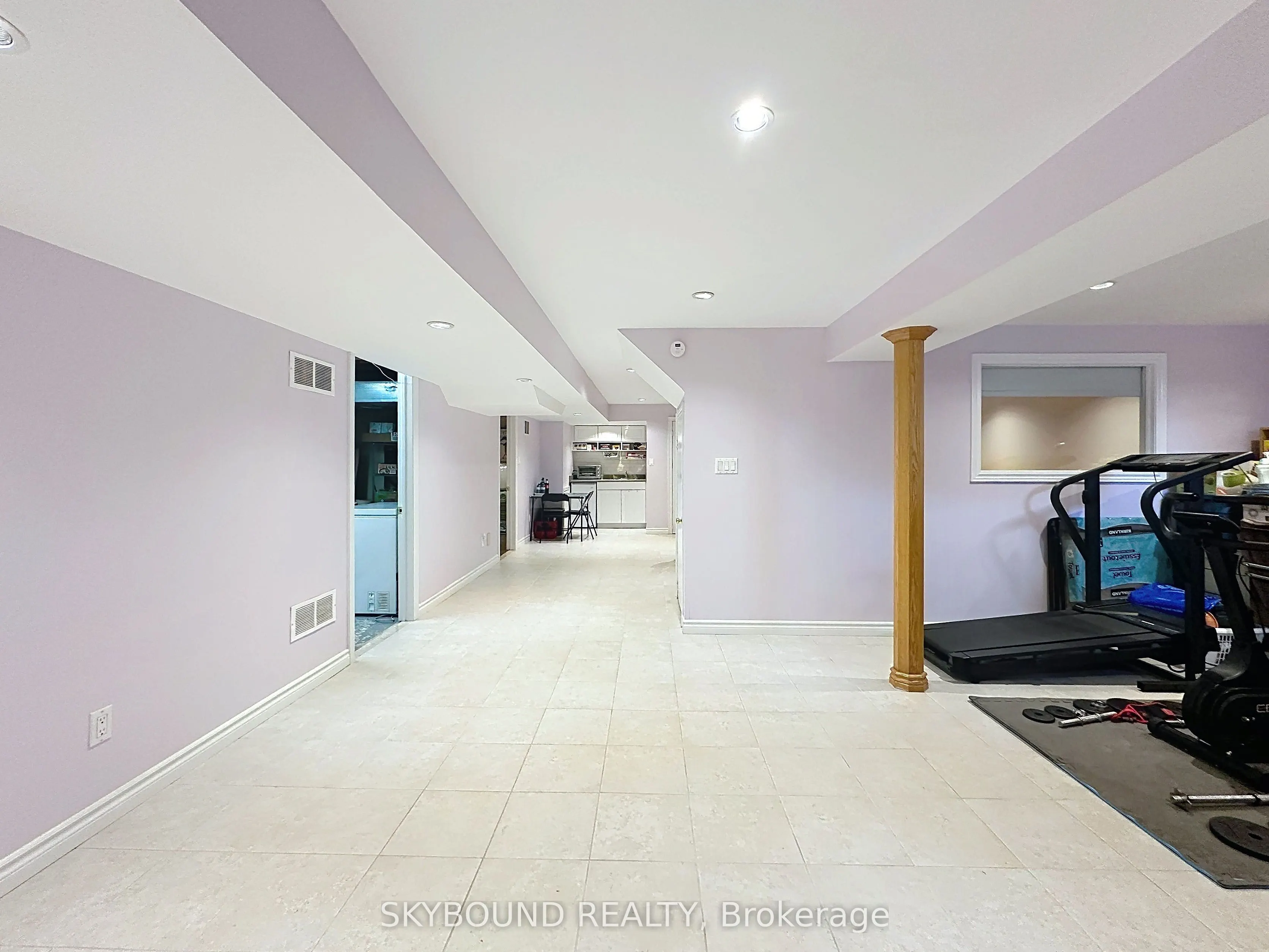 4409 Heathgate Crescent