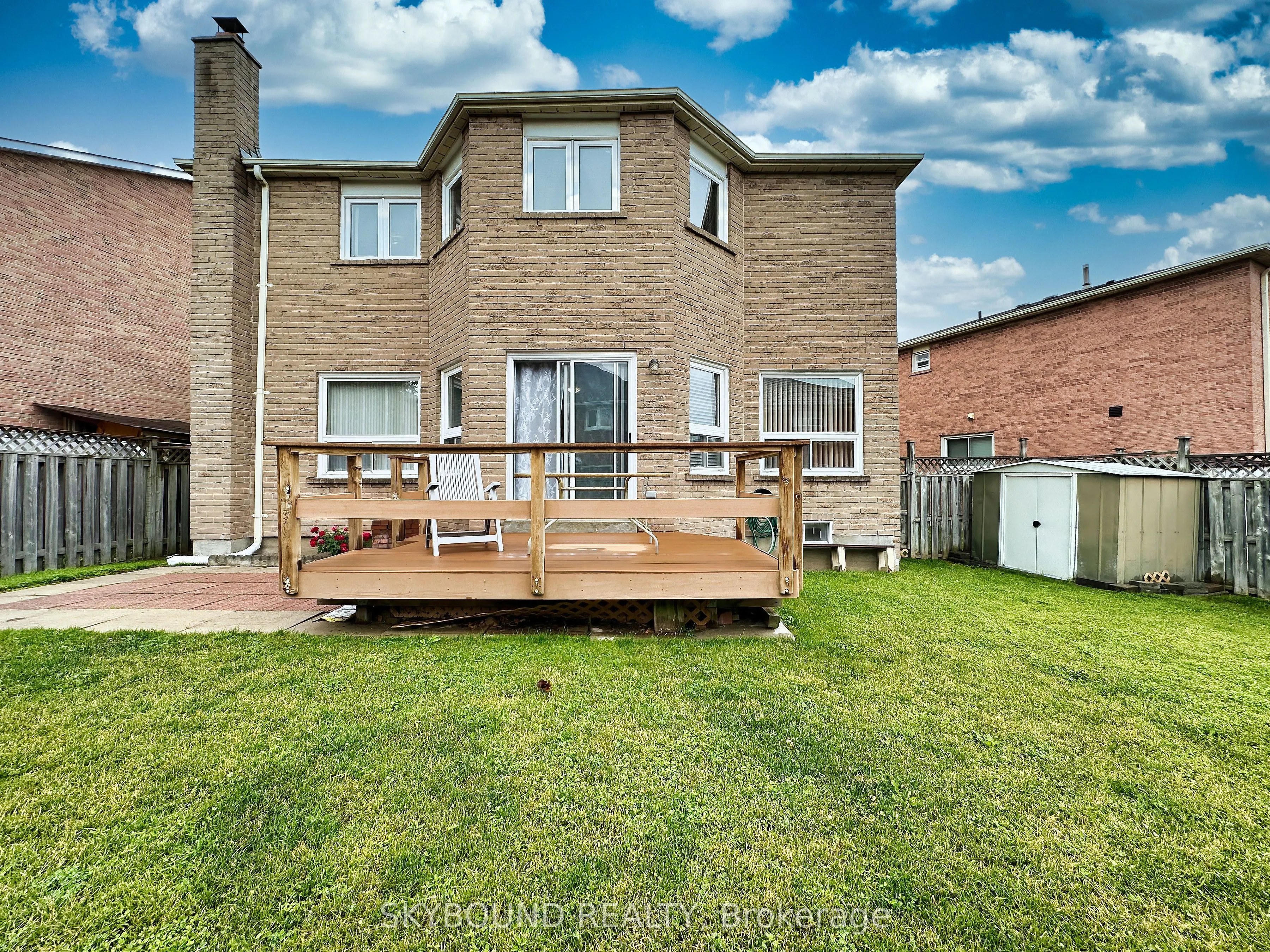 4409 Heathgate Crescent