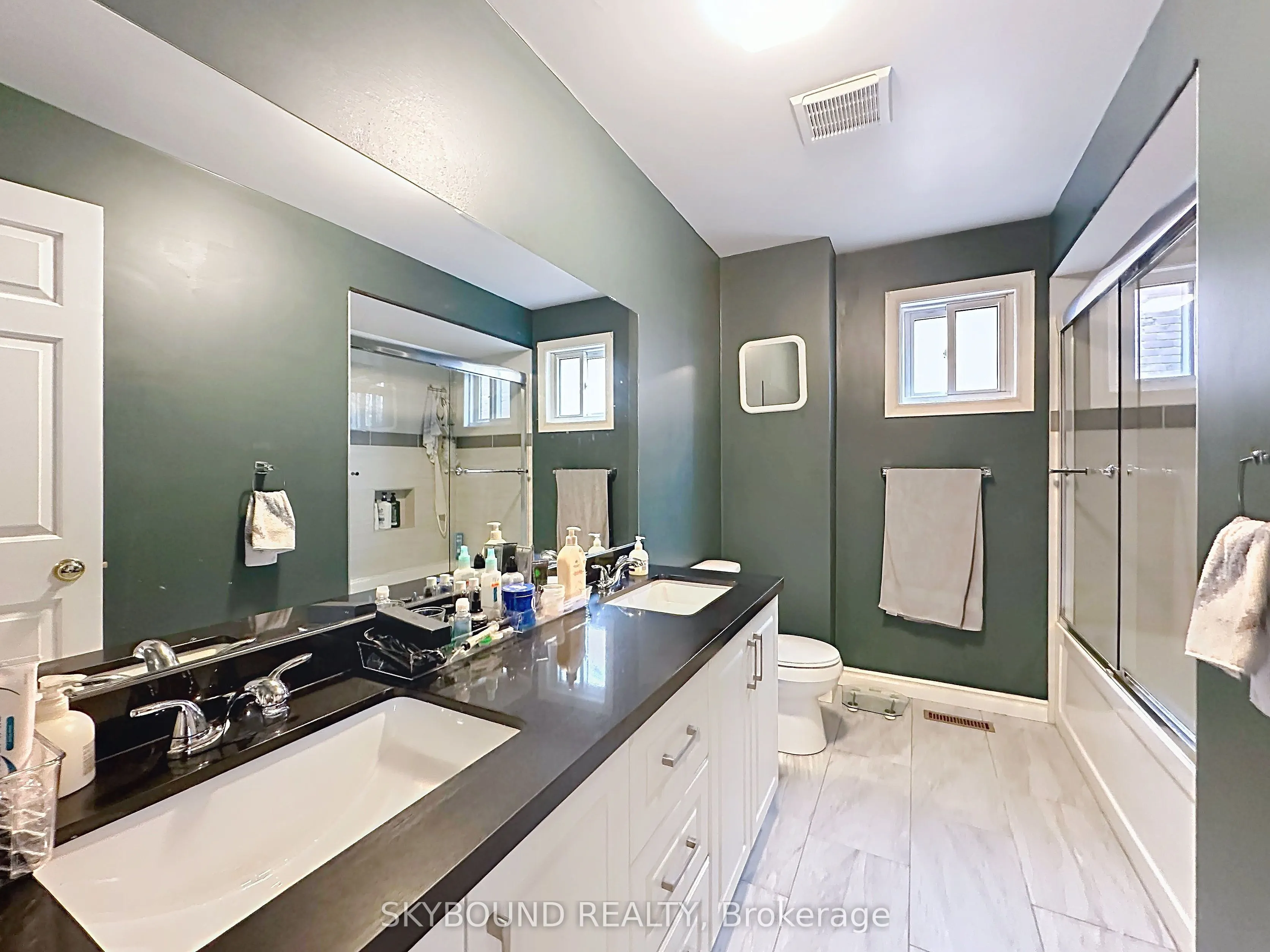 4409 Heathgate Crescent